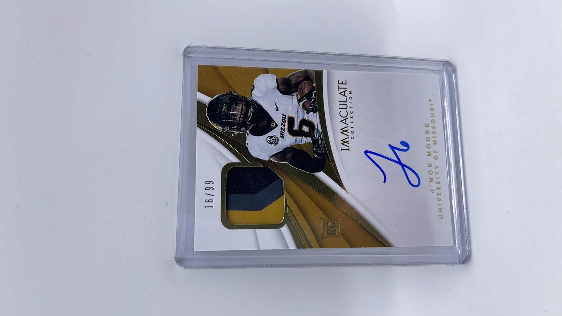 Photo 1 of 2018 J’MON MOORE PANINI PATCH AUTOGRAPH ROOKIE CARD 145