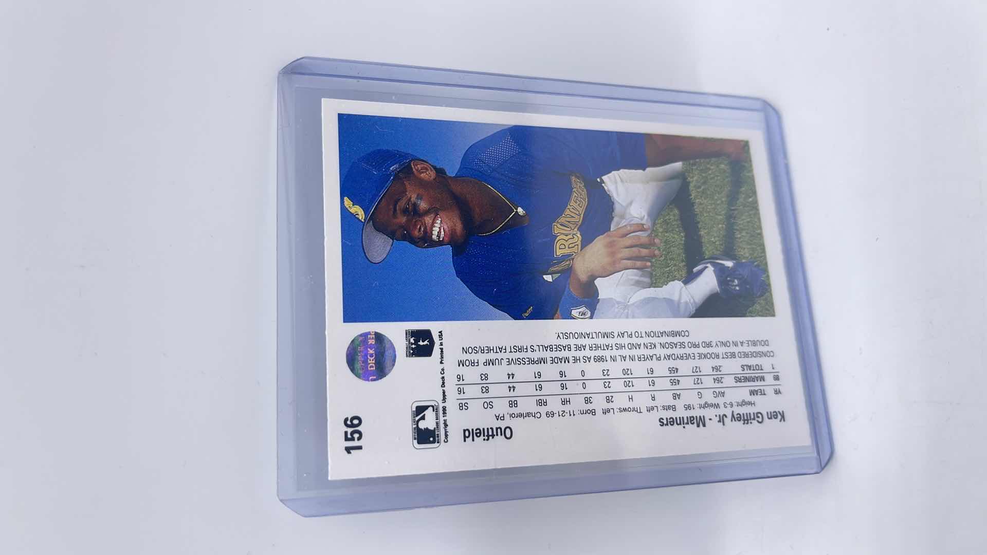 Photo 2 of 1990 KEN GRIFFEY JR UPPER DECK ERROR CARD 156 (MISSPELLED SIMULTANIOUSLY) 