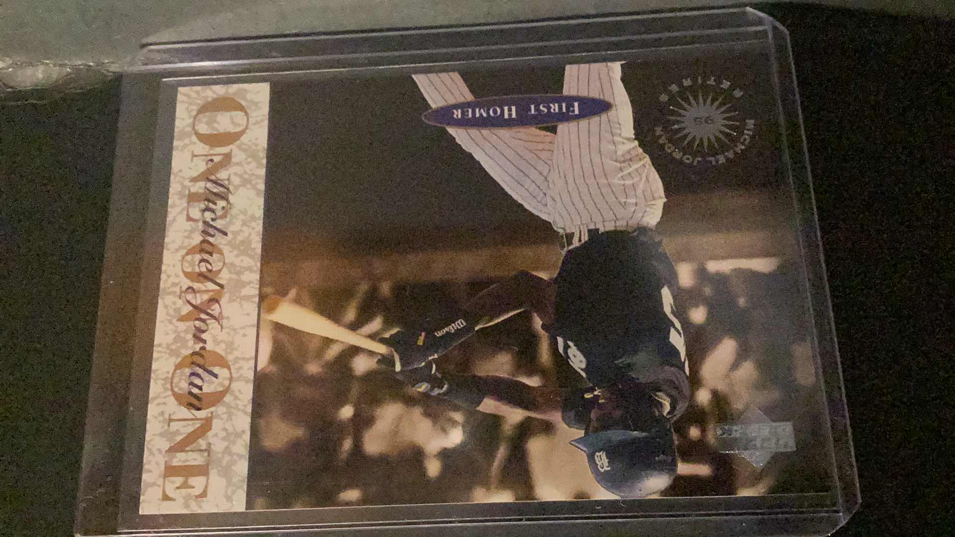 Photo 1 of 1995 MICHAEL JORDAN FIRST HOMER UPPER DECK #8