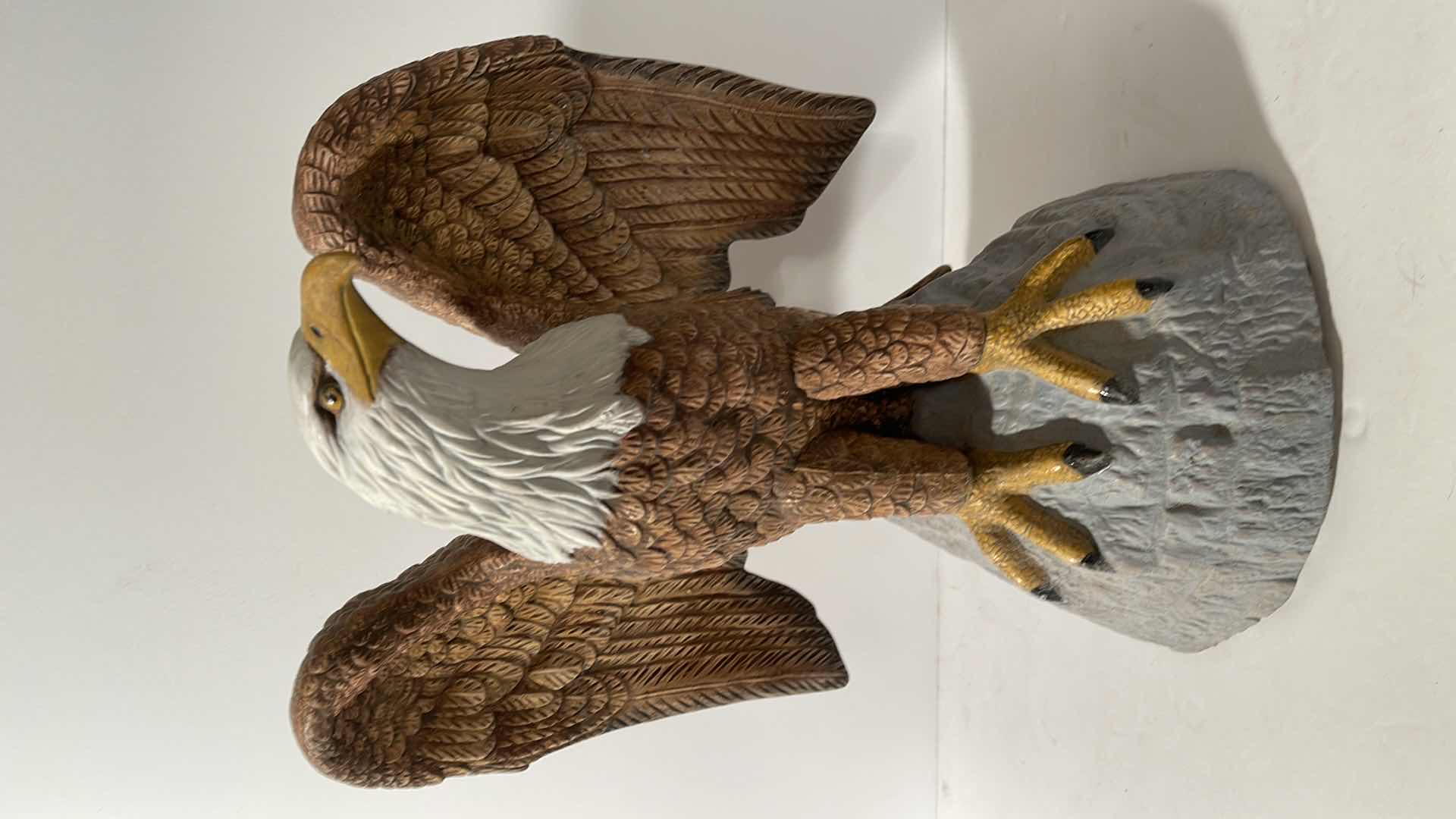 Photo 1 of AMERICAN EAGLE Porcelain Sculpture SIGNED BY ARTIST 11”x 8”x13”