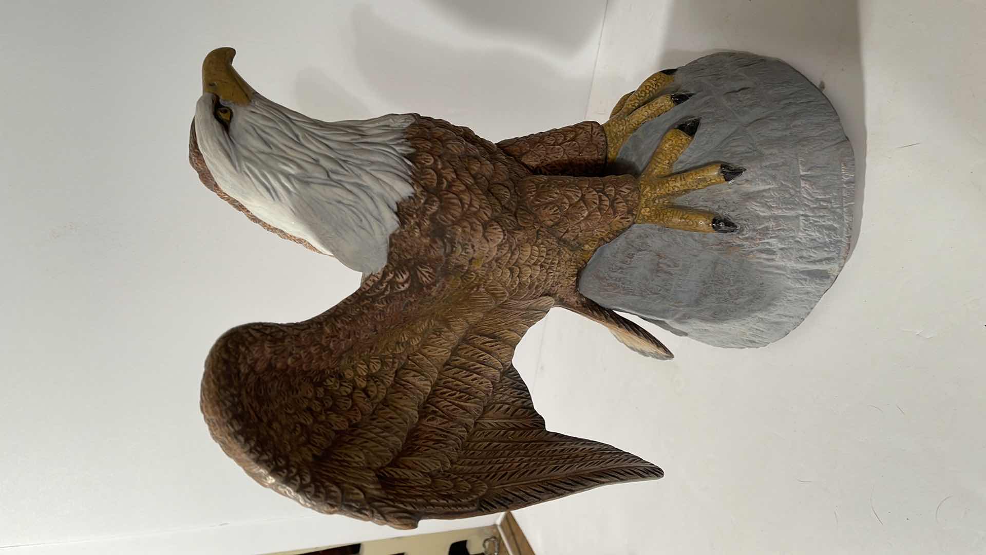 Photo 4 of AMERICAN EAGLE Porcelain Sculpture SIGNED BY ARTIST 11”x 8”x13”