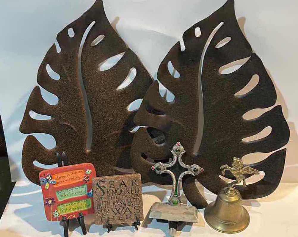 Photo 1 of HOME DECOR ASSORTMENT METAL LEAVES MEASURE 12” x 17”