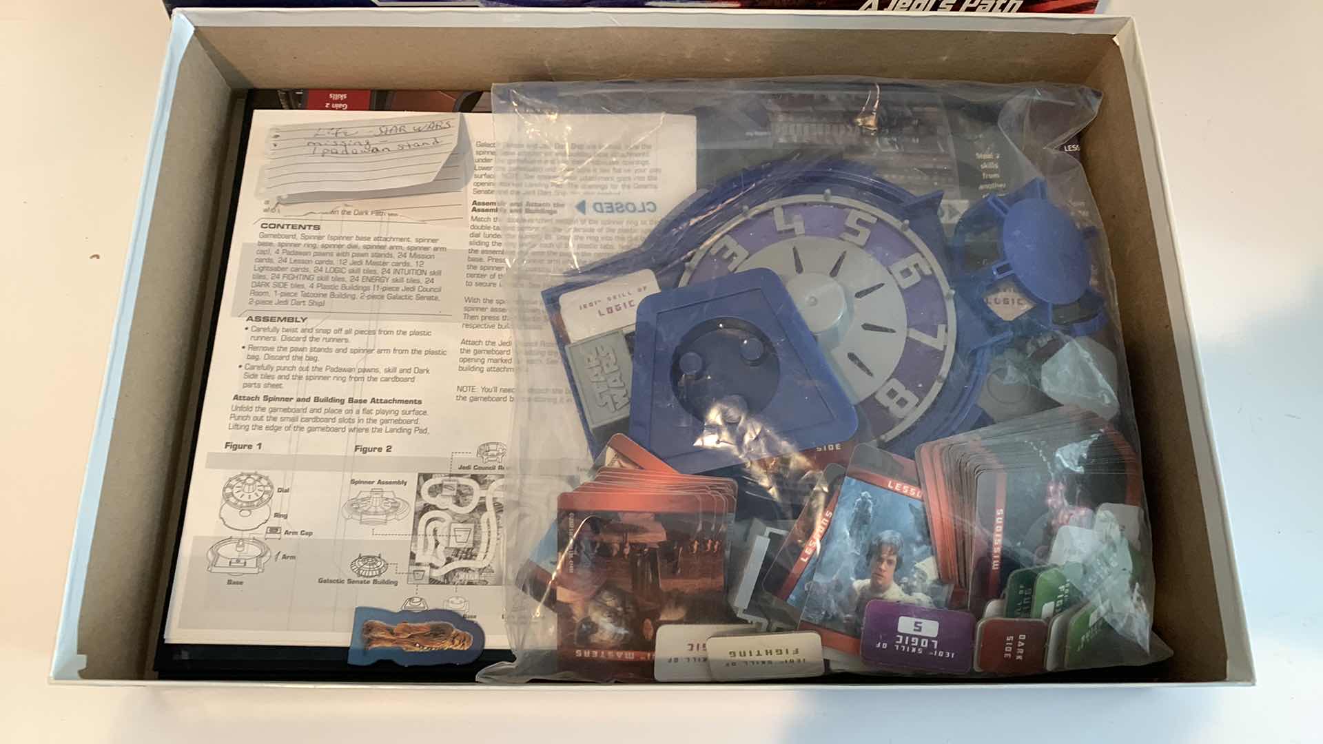 Photo 2 of THE GAME OF LIFE STAR WAR EDITION A JEDI’S PATH