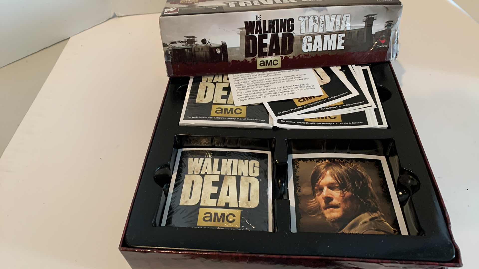 Photo 3 of WALKING DEAD TRIVIA GAME