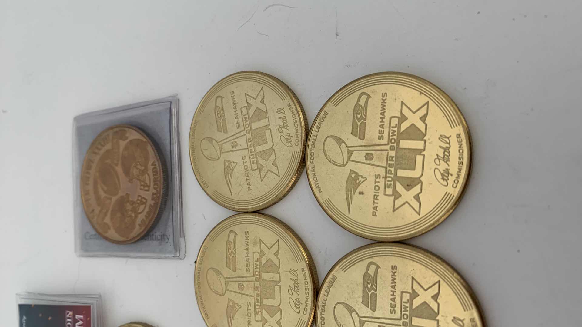 Photo 3 of NFL FOOTBALL SUPERBOWL BRONZE COINS