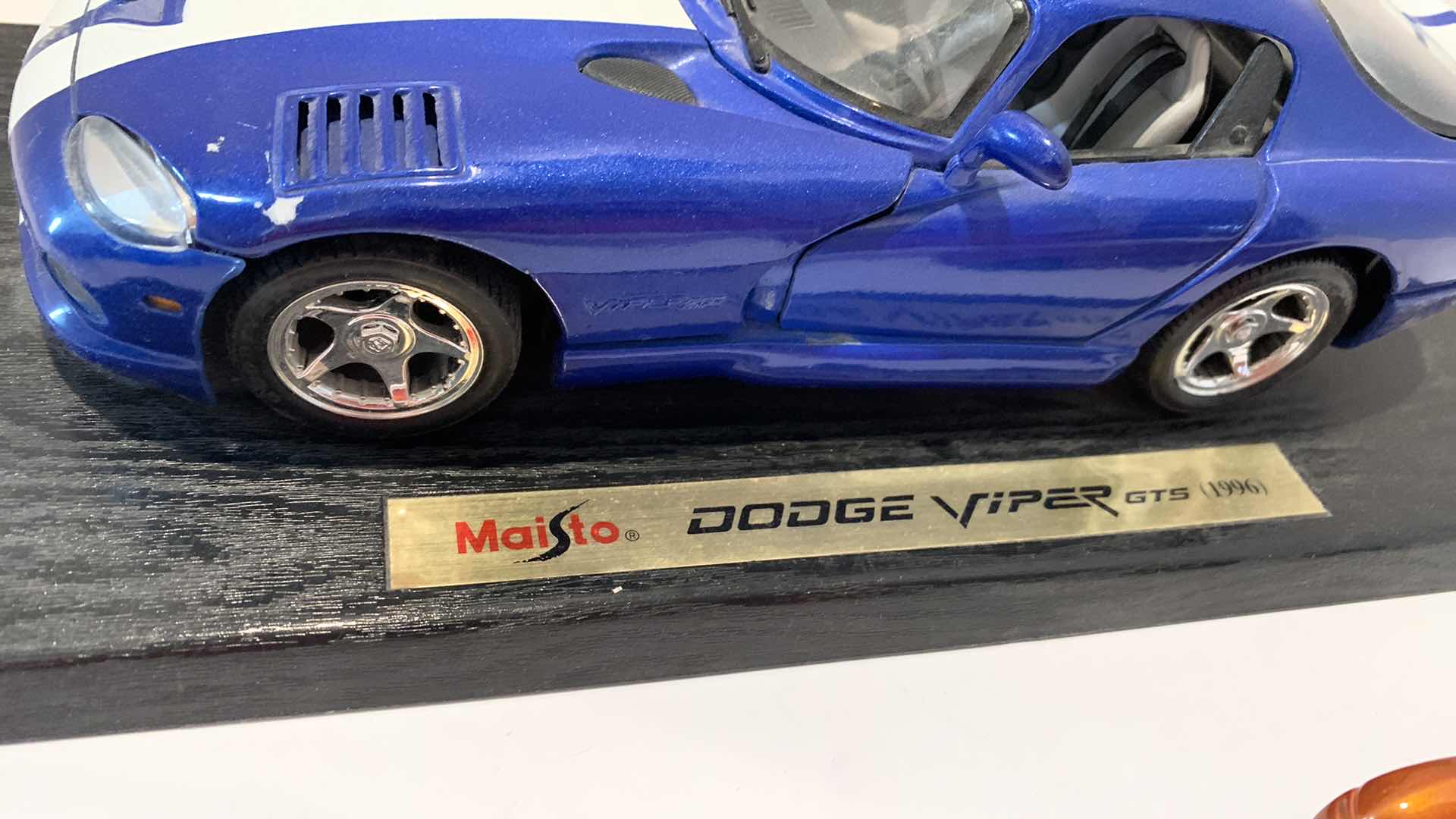 Photo 2 of 2 COLLECTABLE CARS 1996 DODGE