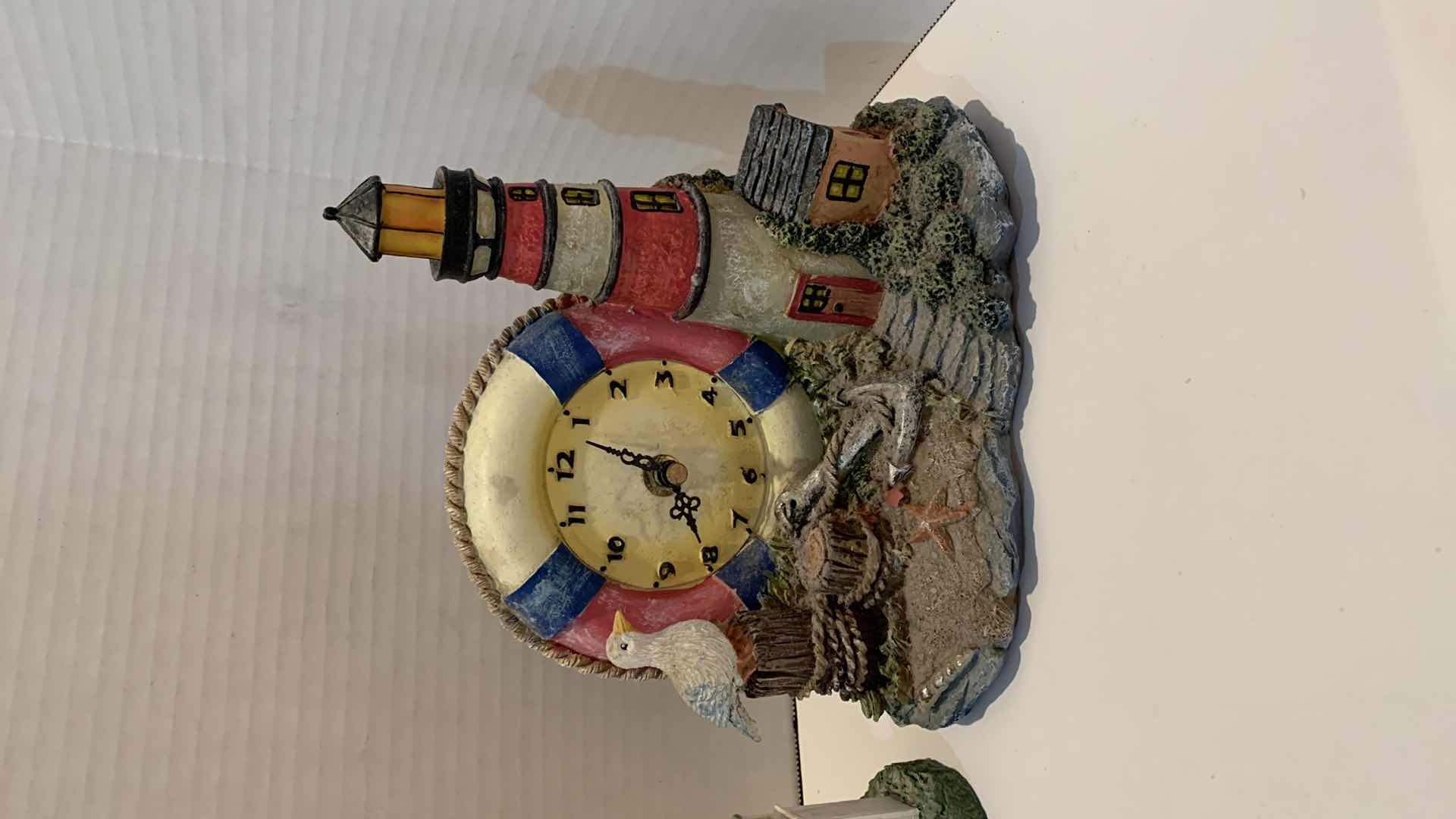 Photo 4 of 3 PCS LIGHT HOUSE FIGURES AND TABLE CLOCK