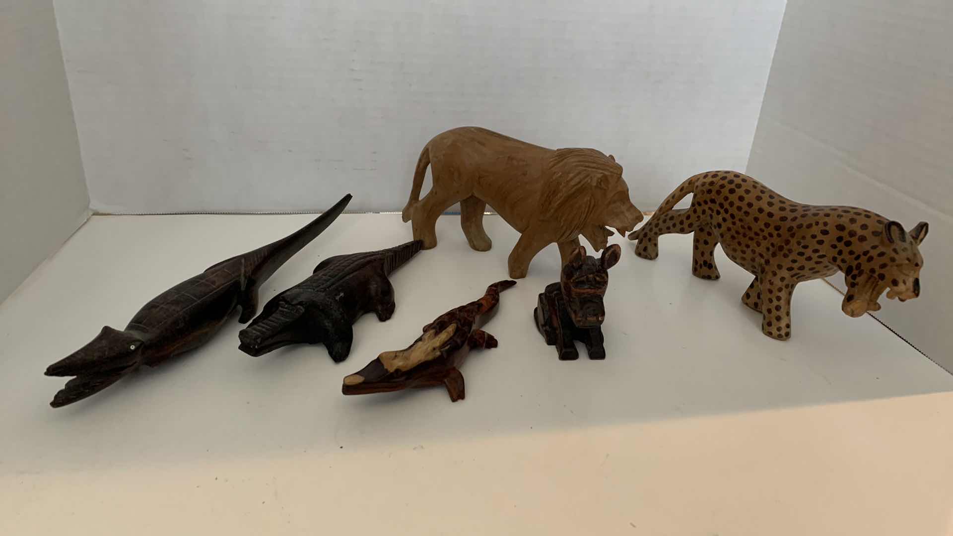 Photo 1 of 6 PC WOOD ANIMAL FIGURES