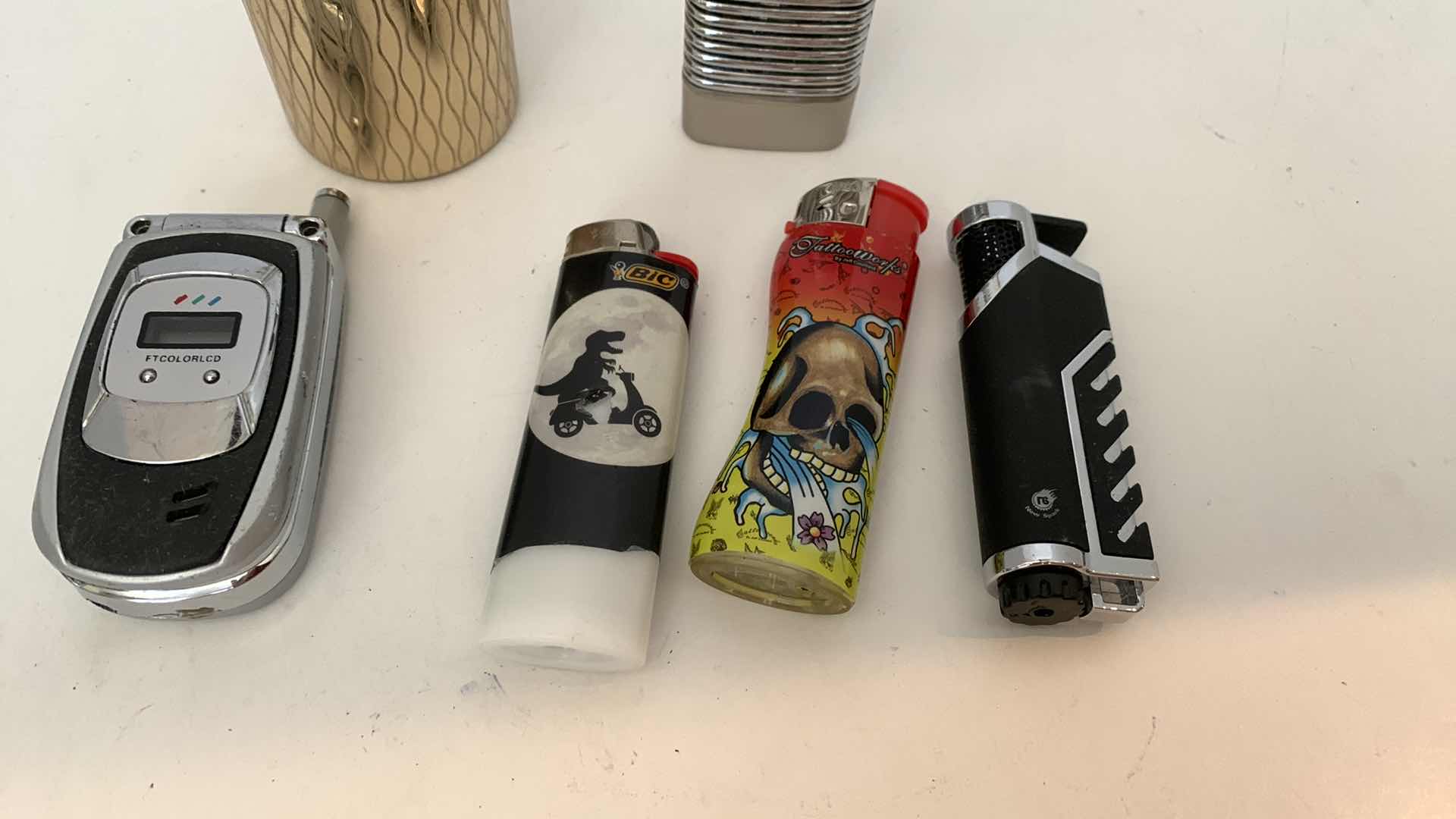 Photo 2 of 6 PCS ASSORTED CIGARETTES LIGHTERS