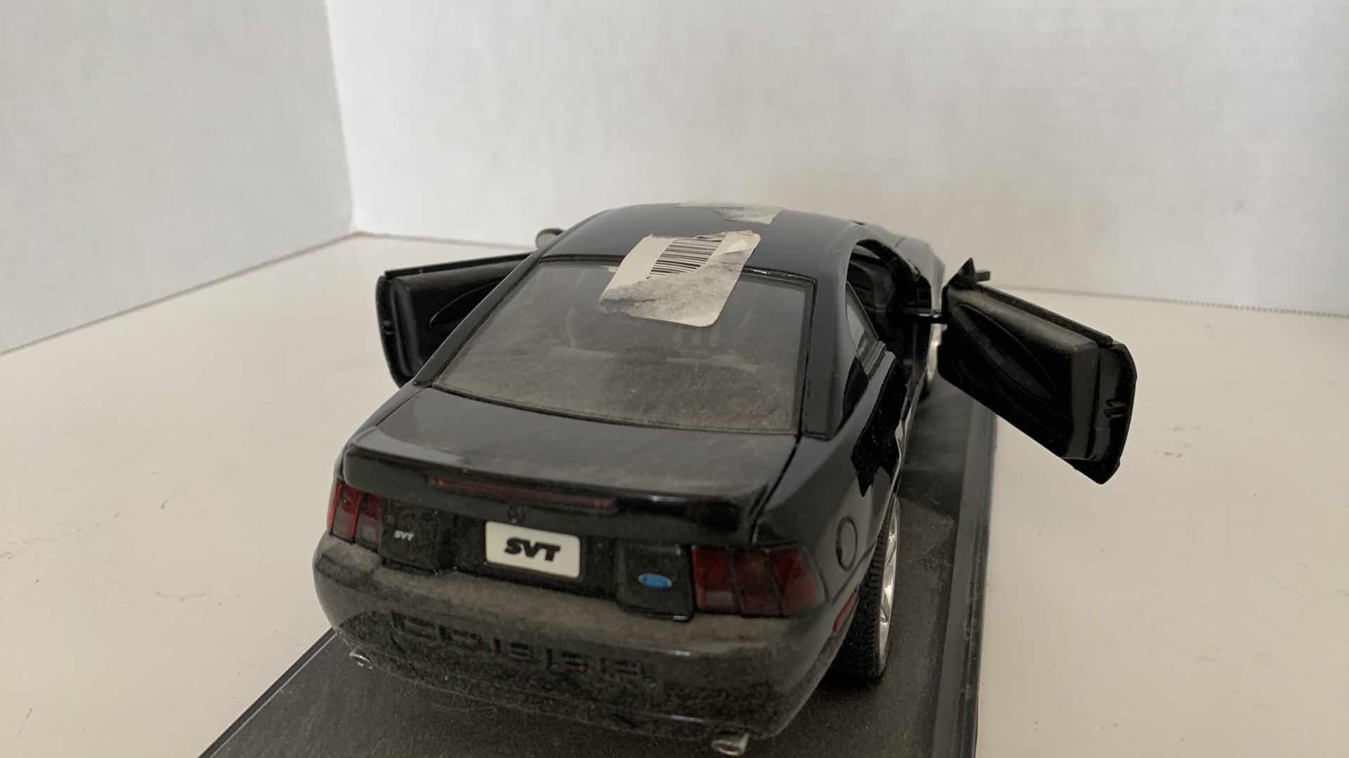 Photo 2 of 2003 FORD SVT MUSTANG COBRA COLLECTABLE CAR