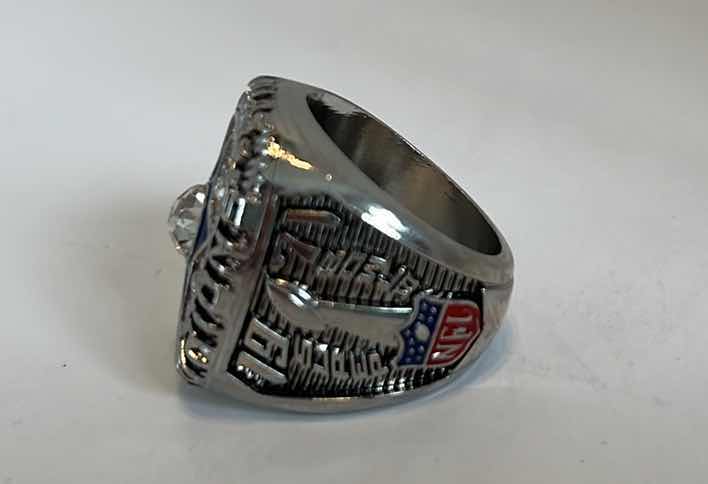 Photo 3 of DALLAS COWBOYS 1971 WORLD CHAMPIONSHIPS RING