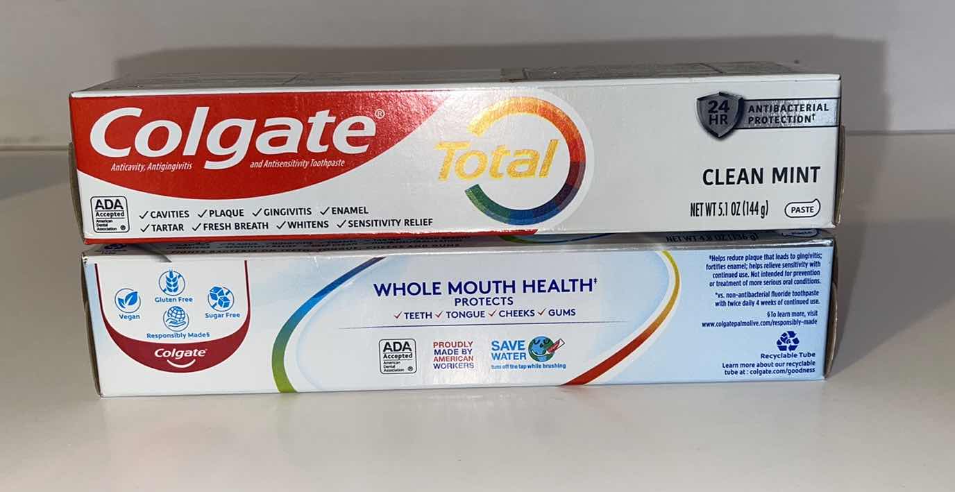 Photo 1 of 2-COLGATE TOTAL TOOTHPASTE CLEAN MINT 5.1 OZ