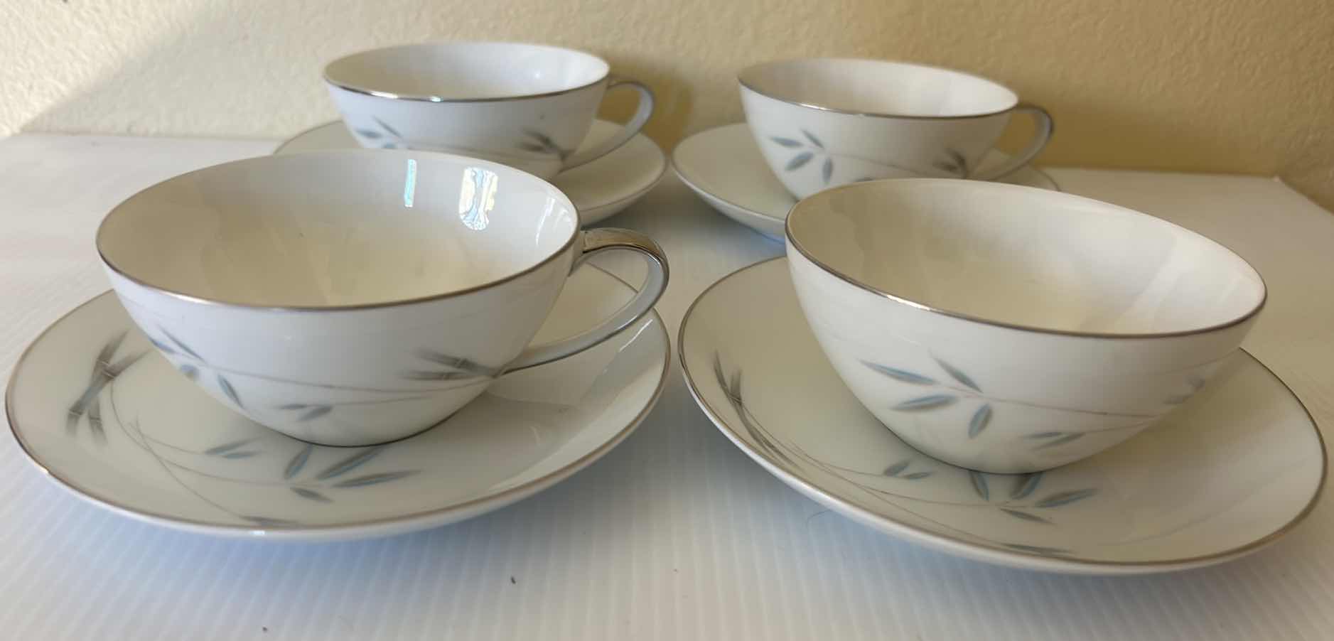 Photo 1 of 8-PIECE MIKASA FINE CHINA BALBOA DESIGN