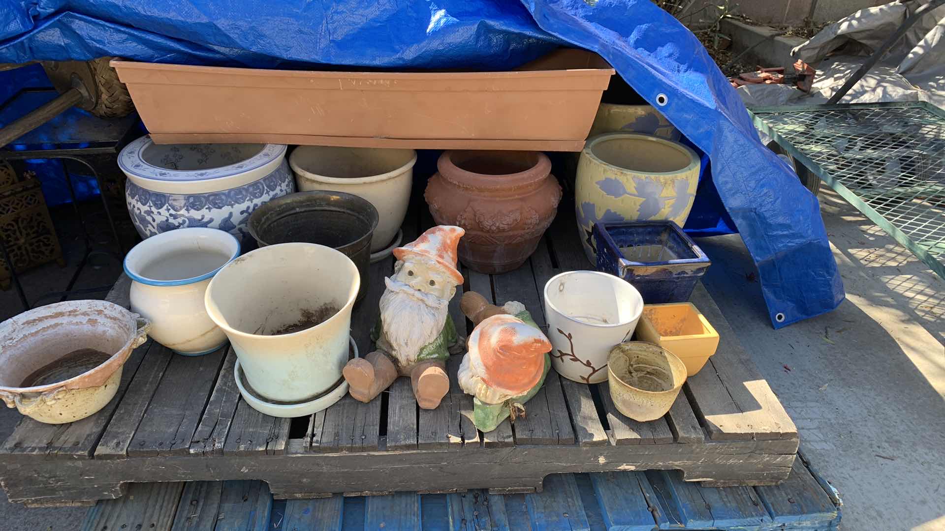 Photo 1 of ASSORTED POTS