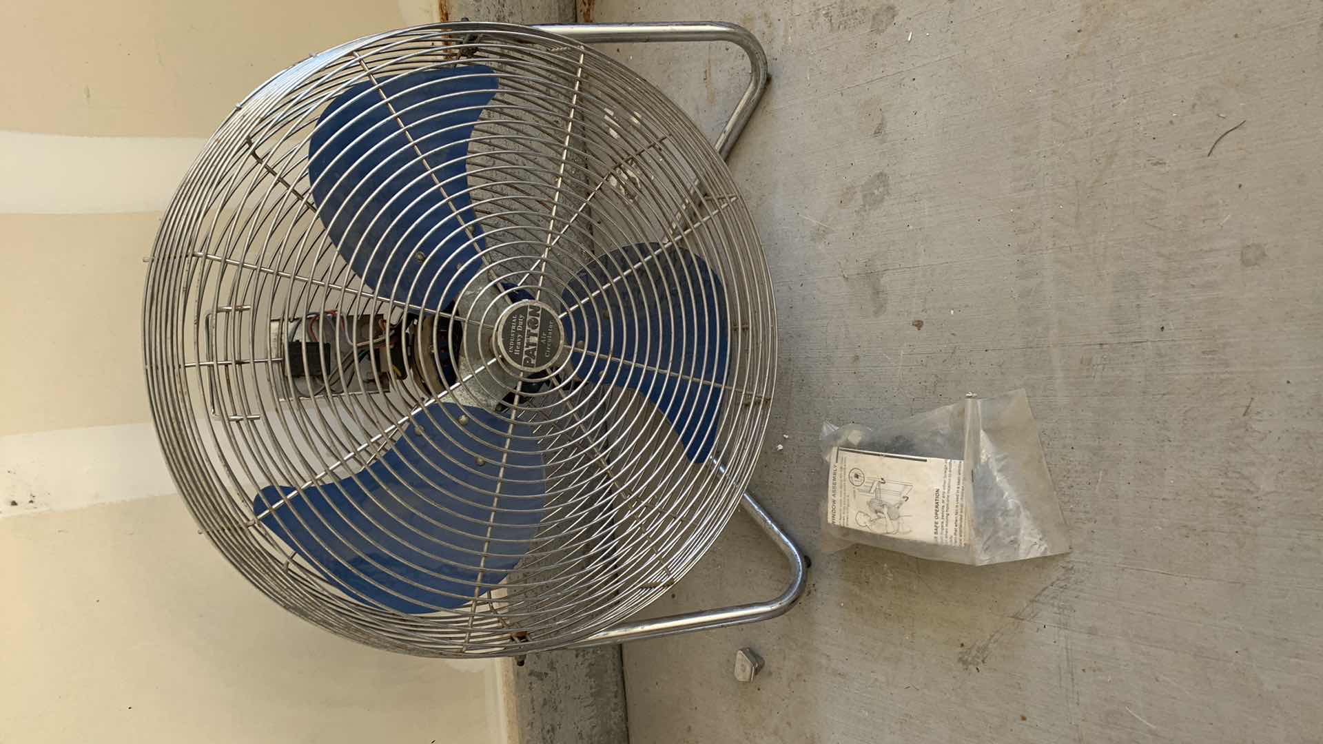 Photo 1 of PATTON INDUSTRIAL HEAVY DUTY FAN 21”