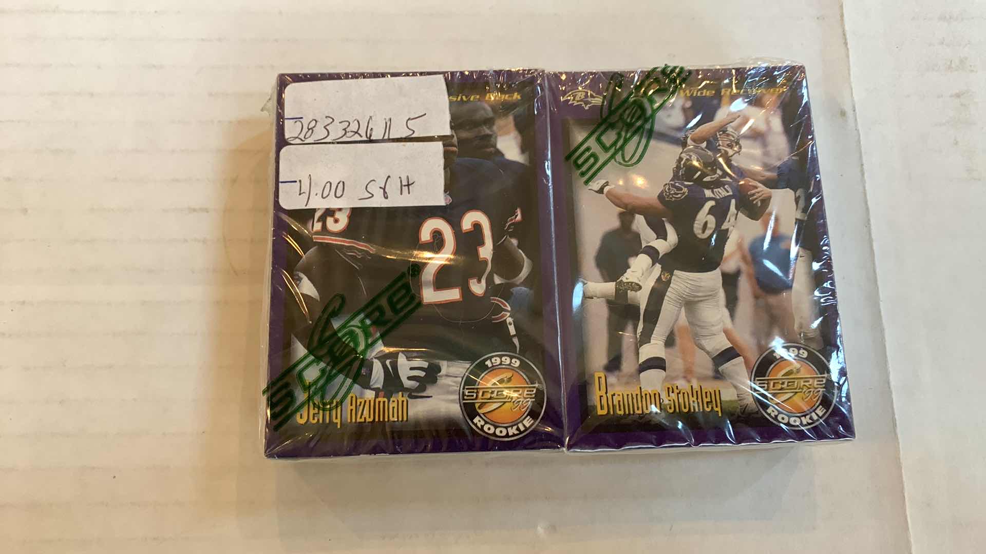 Photo 1 of NFL FOOTBALL 1999 SCORE SEALED ROOKIES SET