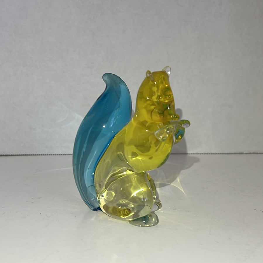 Photo 1 of MURANO HAND BLOWN GLASS SQUIRREL FIGURINE 4”