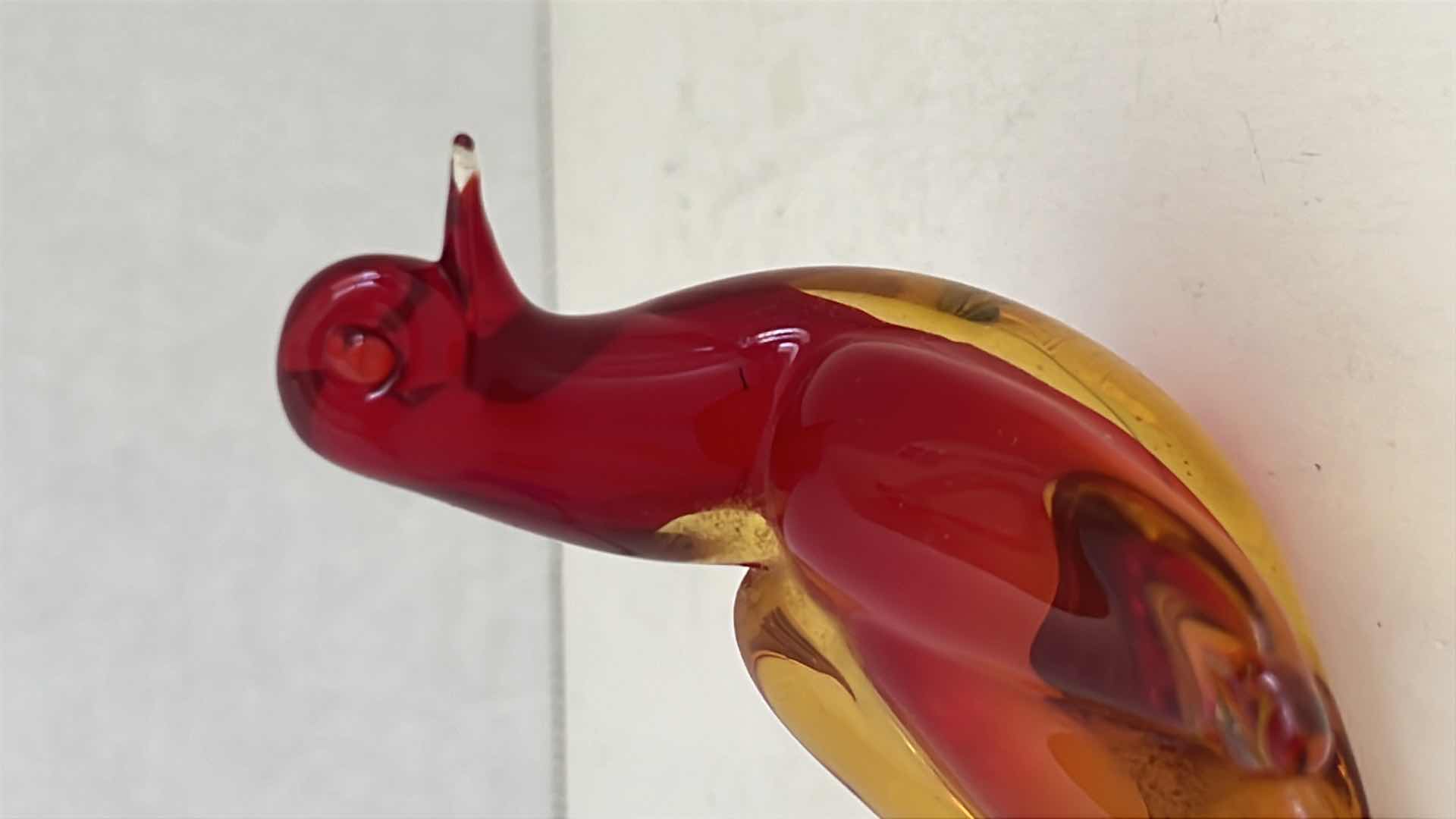 Photo 3 of MURANO STYLE AMBERINA GLASS BIRD FIGURINE 3”