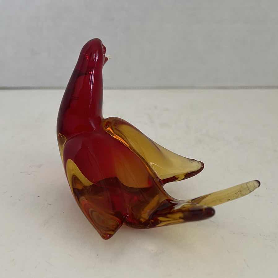 Photo 2 of MURANO STYLE AMBERINA GLASS BIRD FIGURINE 3”