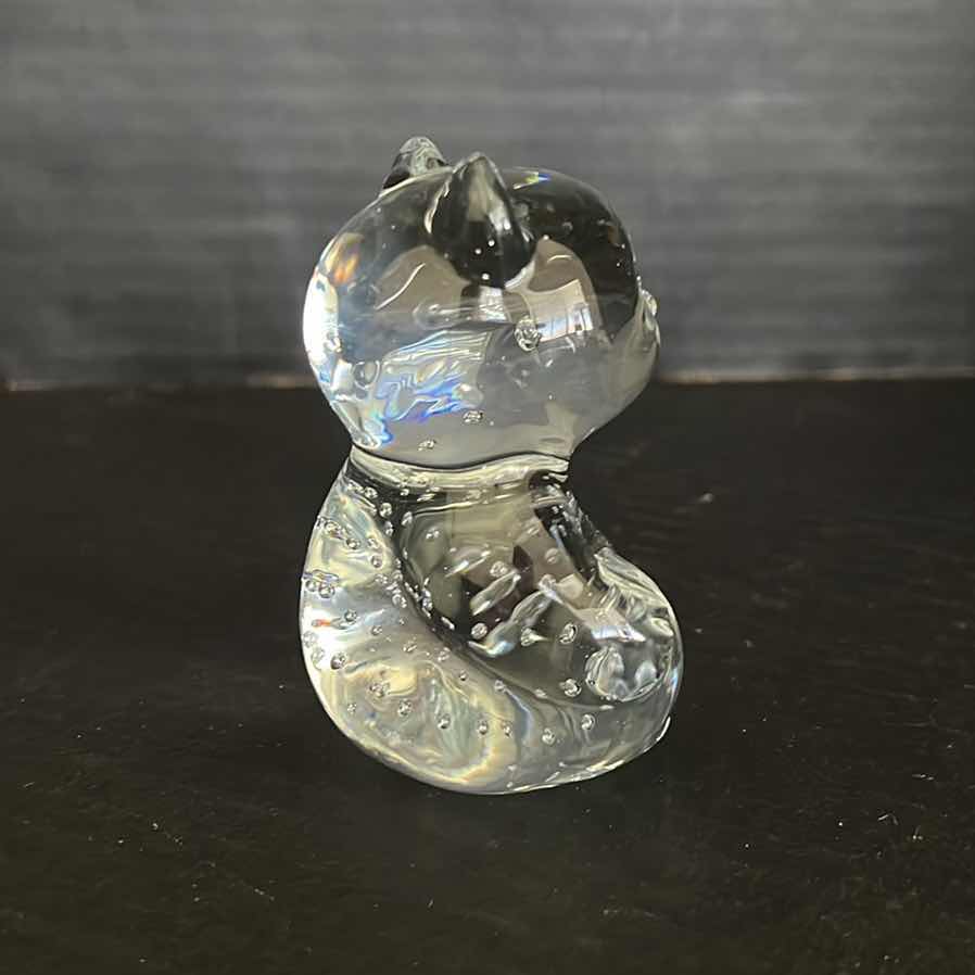 Photo 2 of VINTAGE PRINCESS HOUSE CRYSTAL BEAR FIGURINE 3.25"