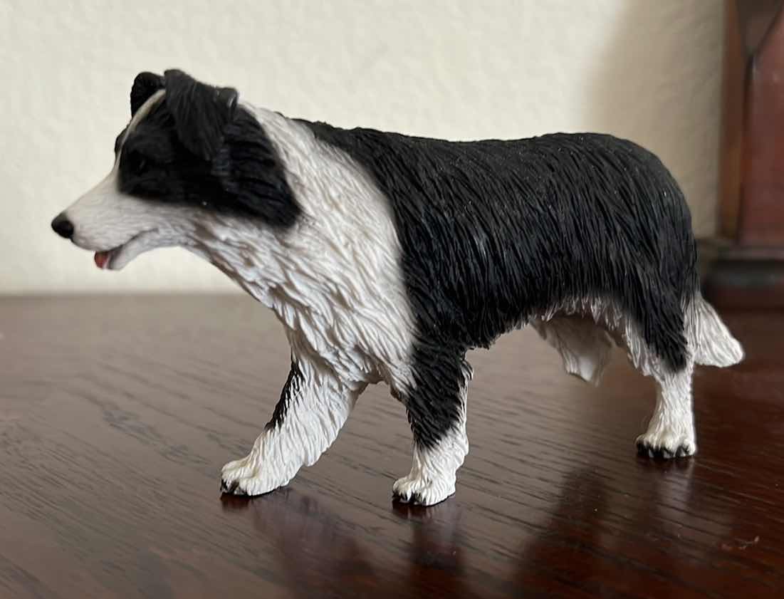 Photo 2 of BORDER COLLIE HAND PAINTED FIGURINE COLLECTIBLE 3”