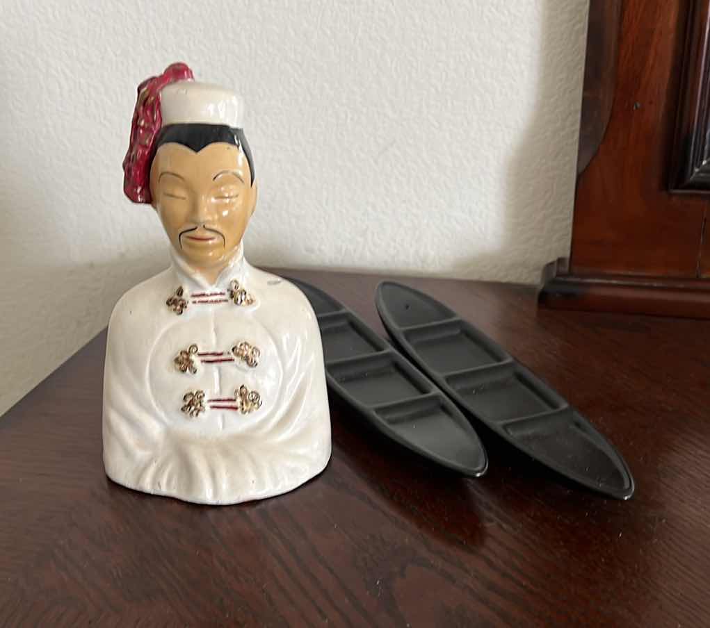 Photo 1 of VINTAGE JAPANESE PORCELAIN HEAD FIGURINE LOT 3