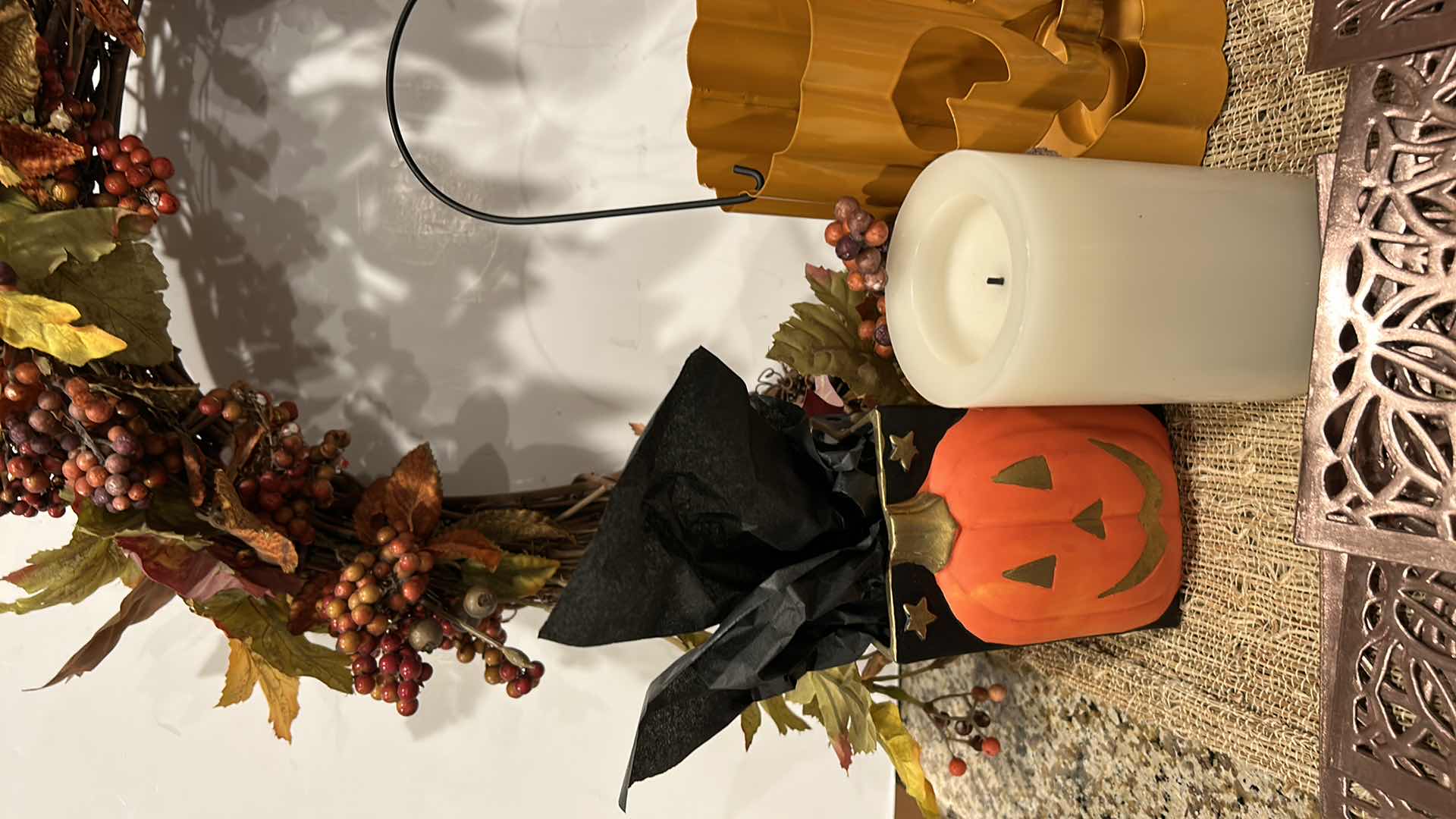 Photo 2 of HALLOWEEN AND FALL DECOR