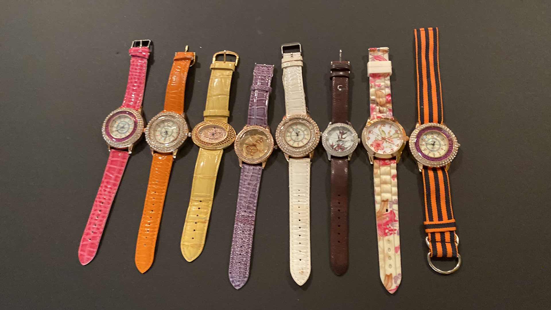 Photo 2 of LADIES FASHION WATCHES