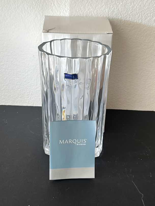 Photo 1 of NEW MARQUIS BY WATERFORD OVAL VASE H8” 