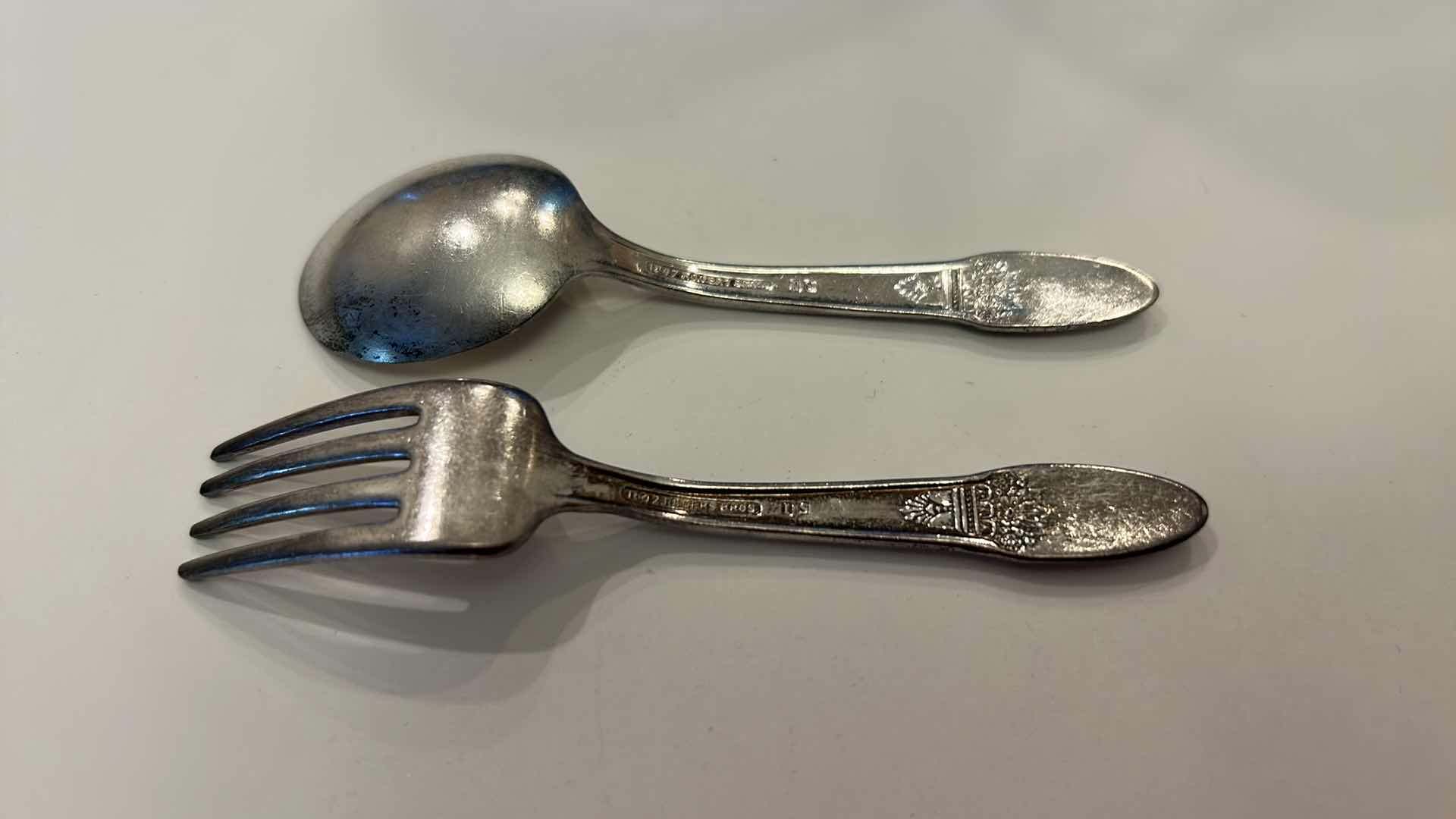 Photo 5 of ANTIQUE SILVERWARE ROGERS BROTHERS 1847 4.5”