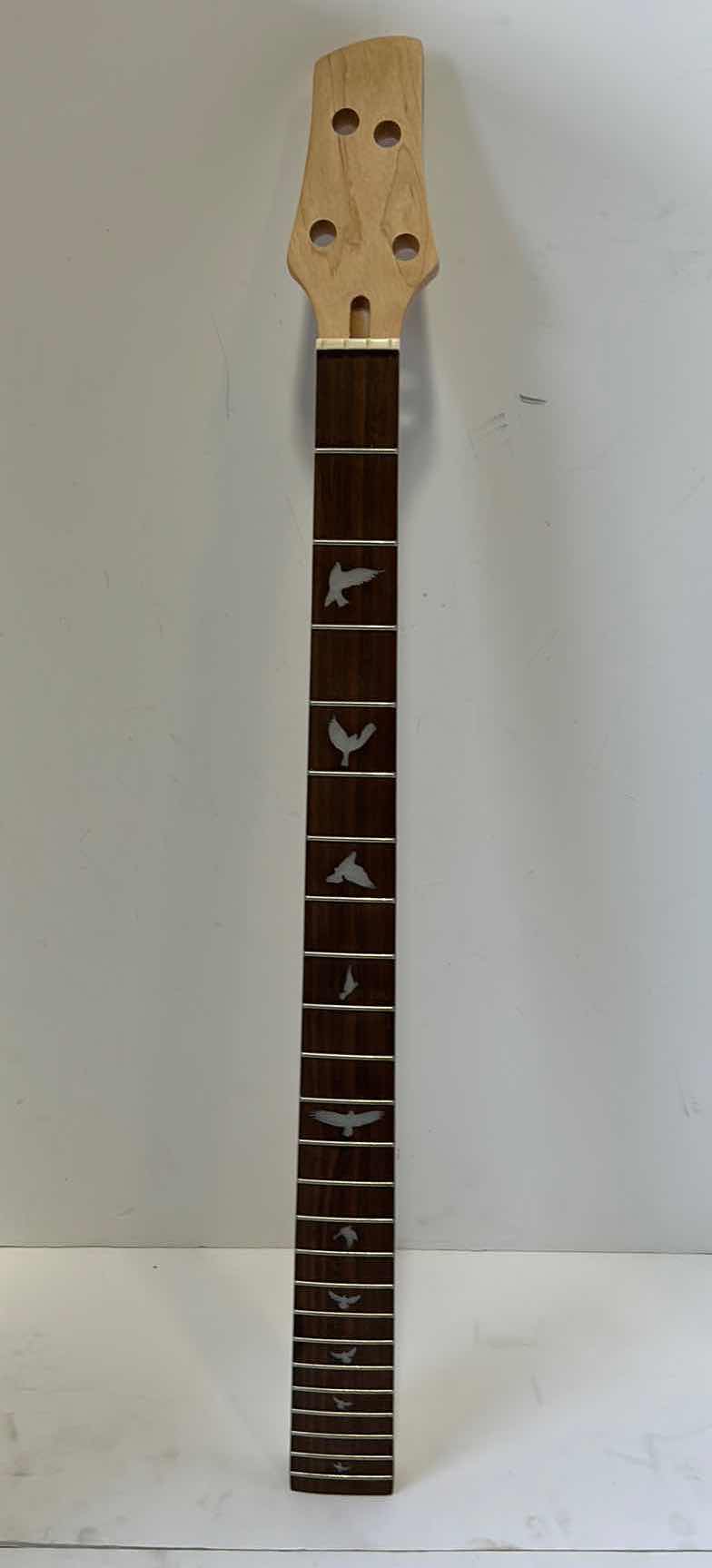 Photo 6 of 24FRET 4 STRING ELECTRIC BASS FLYING BIRD FINGERBOARD