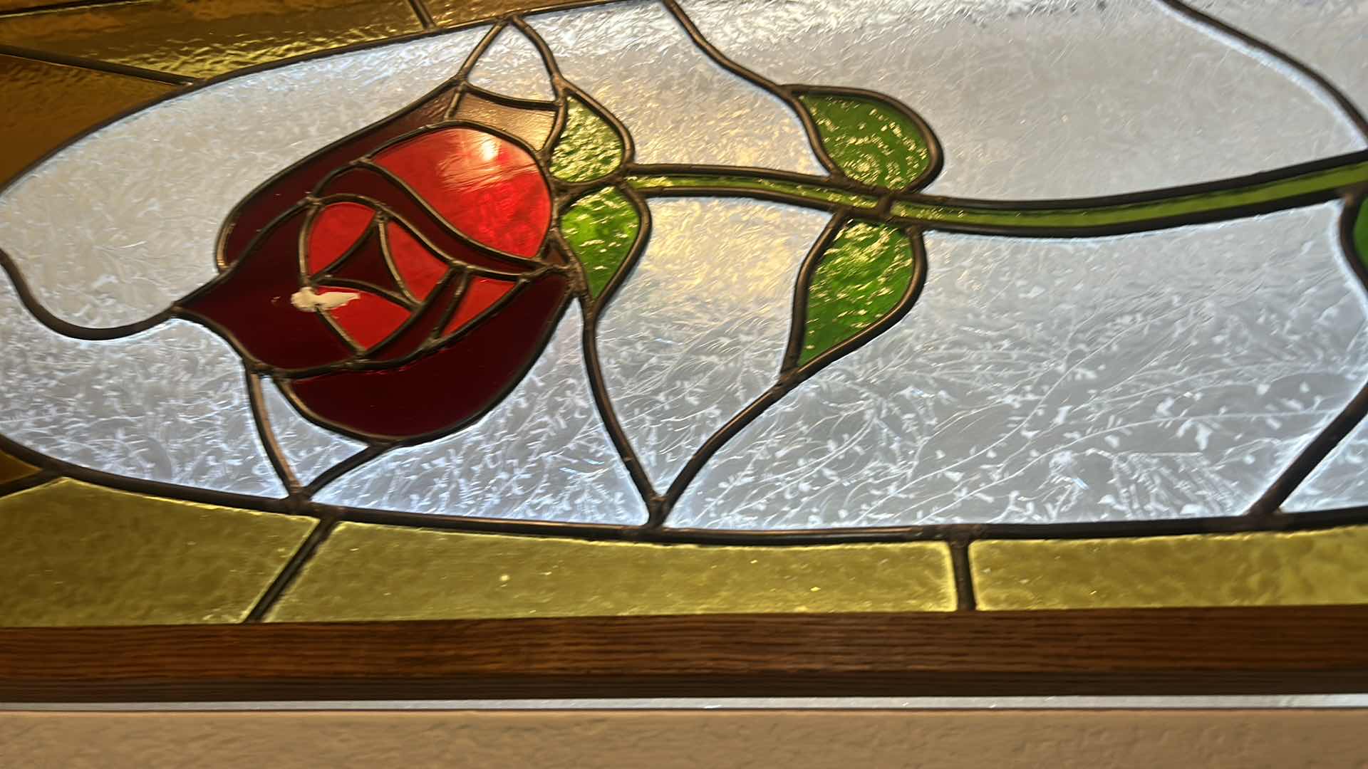 Photo 3 of STAINED GLASS ROSE DECOR IN WOOD FRAME 16” x 46”