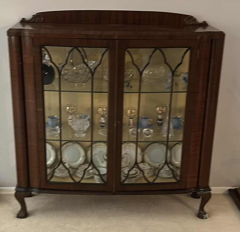 Photo 1 of VINTAGE MAHOGANY LIGHTED DISPLAY CABINET