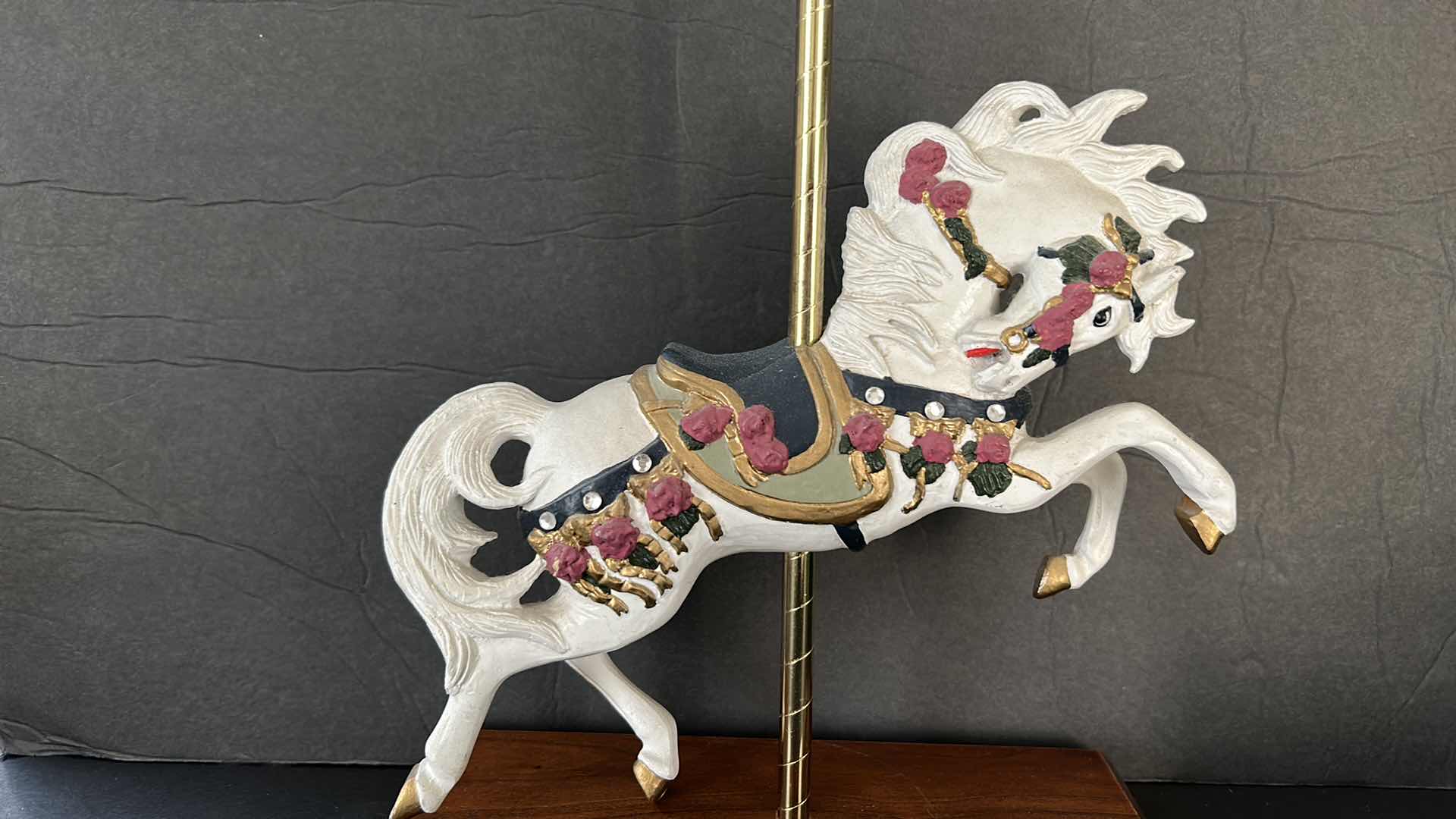 Photo 2 of PJ’s CAROUSEL COLLECTION PARKER STYLE CAROUSEL HORSE MADE IN VIRGINIA H12”