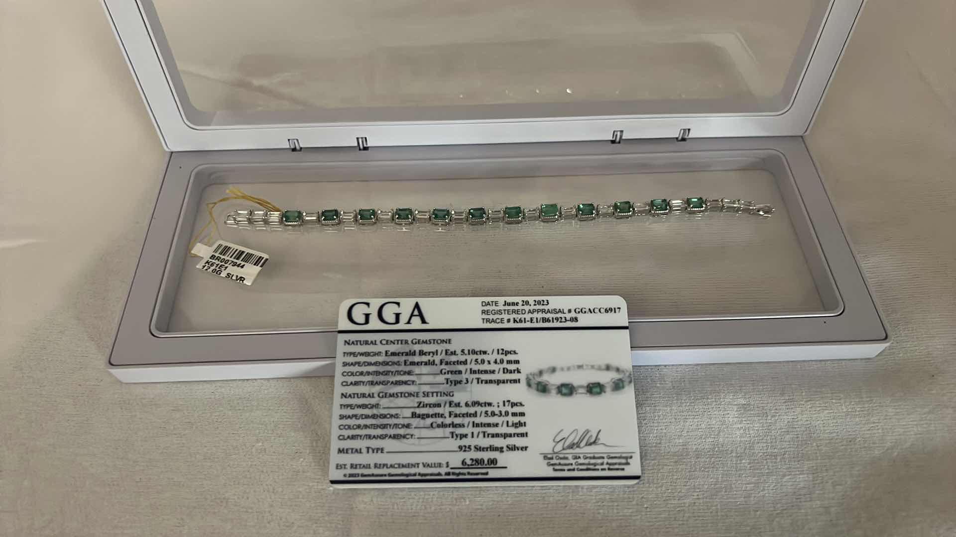 Photo 11 of 12.0 GRAMS 925 STERLING SILVER BRACELET W 6.09 CT ZIRCON & 5.10 CT EMERALD (GGA CERTIFICATE)   BR007944