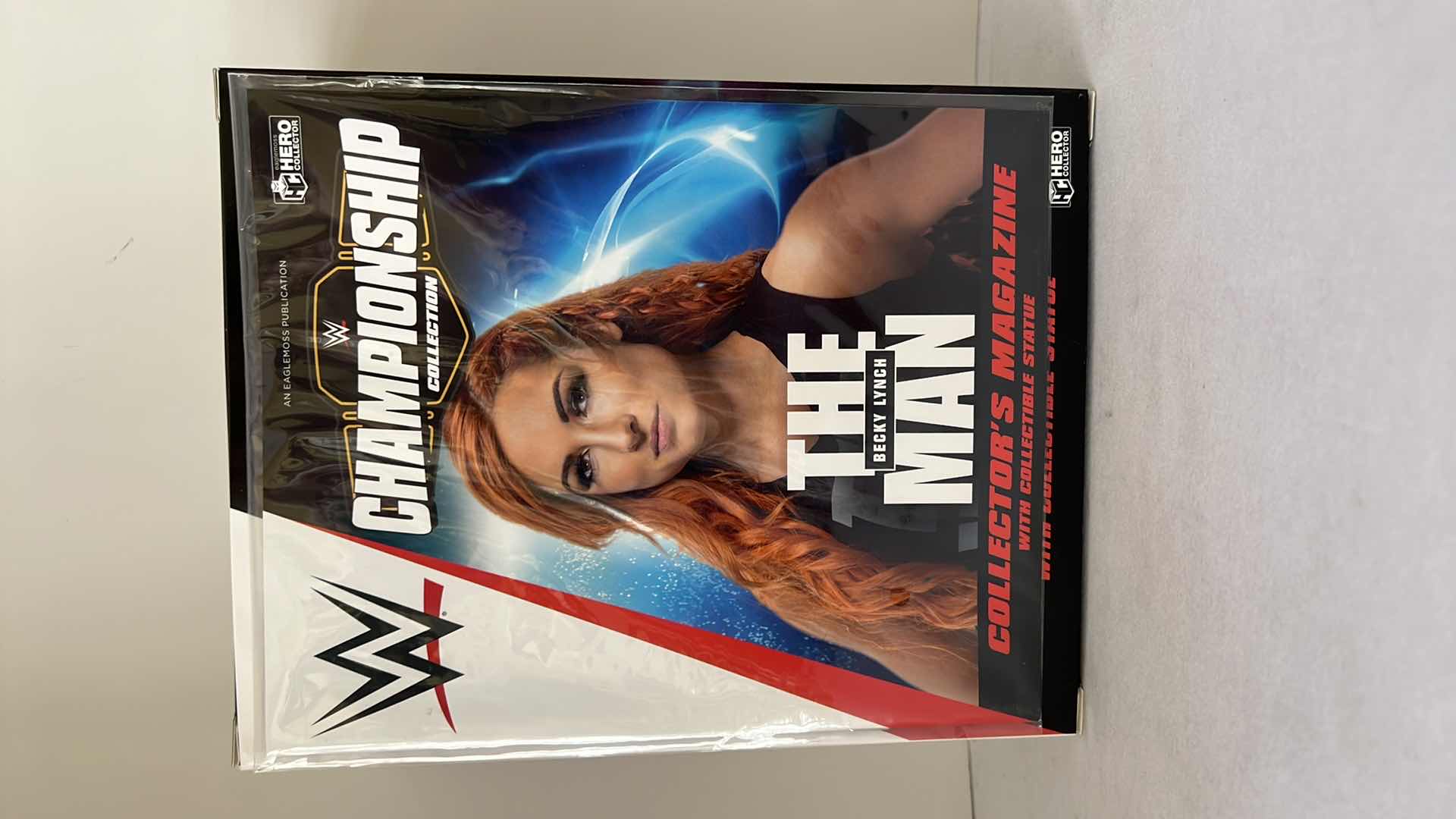 Photo 1 of BRAND NEW CHAMPIONSHIP COLLECTION WWE “BECKY LYNCH” COLLECTORS MAGAZINE W COLLECTIBLE STATUE