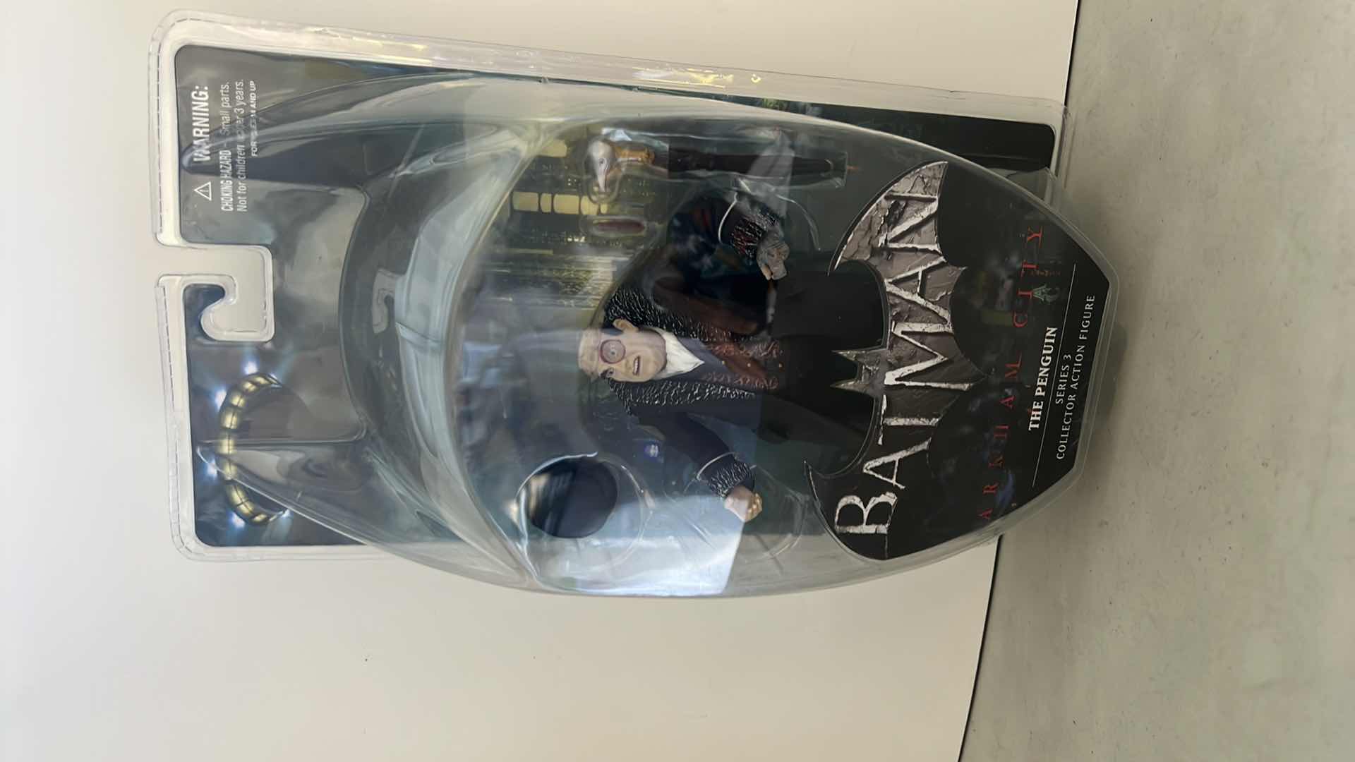 Photo 1 of BRAND NEW DC DIRECT BATMAN ARKHAM CITY “PENGUIN” COLLECTOR ACTION FIGURE $65