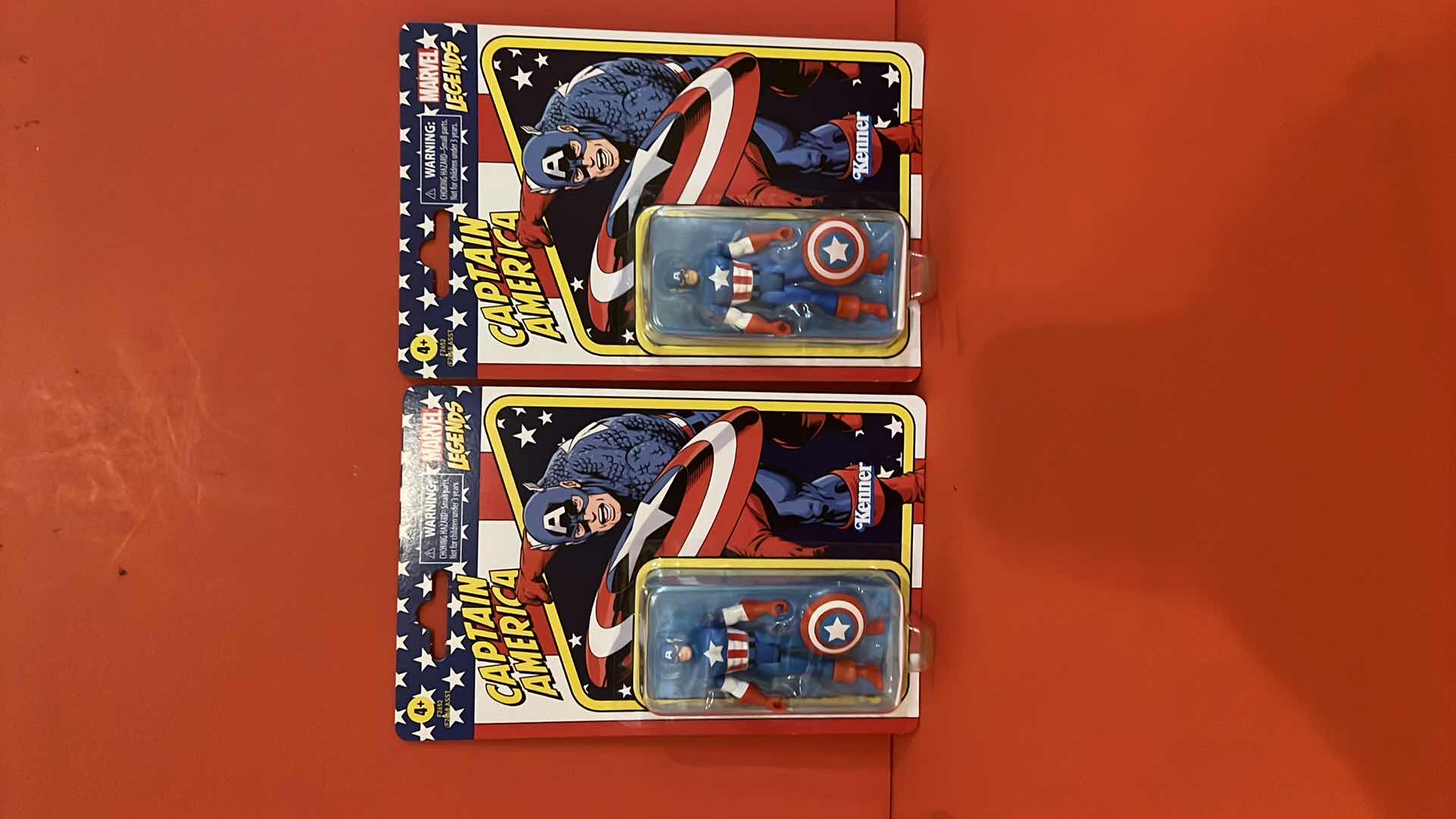 Photo 1 of 2-BRAND NEW KENNER MARVEL LEGENDS CAPTAIN AMERICA ACTION FIGURES