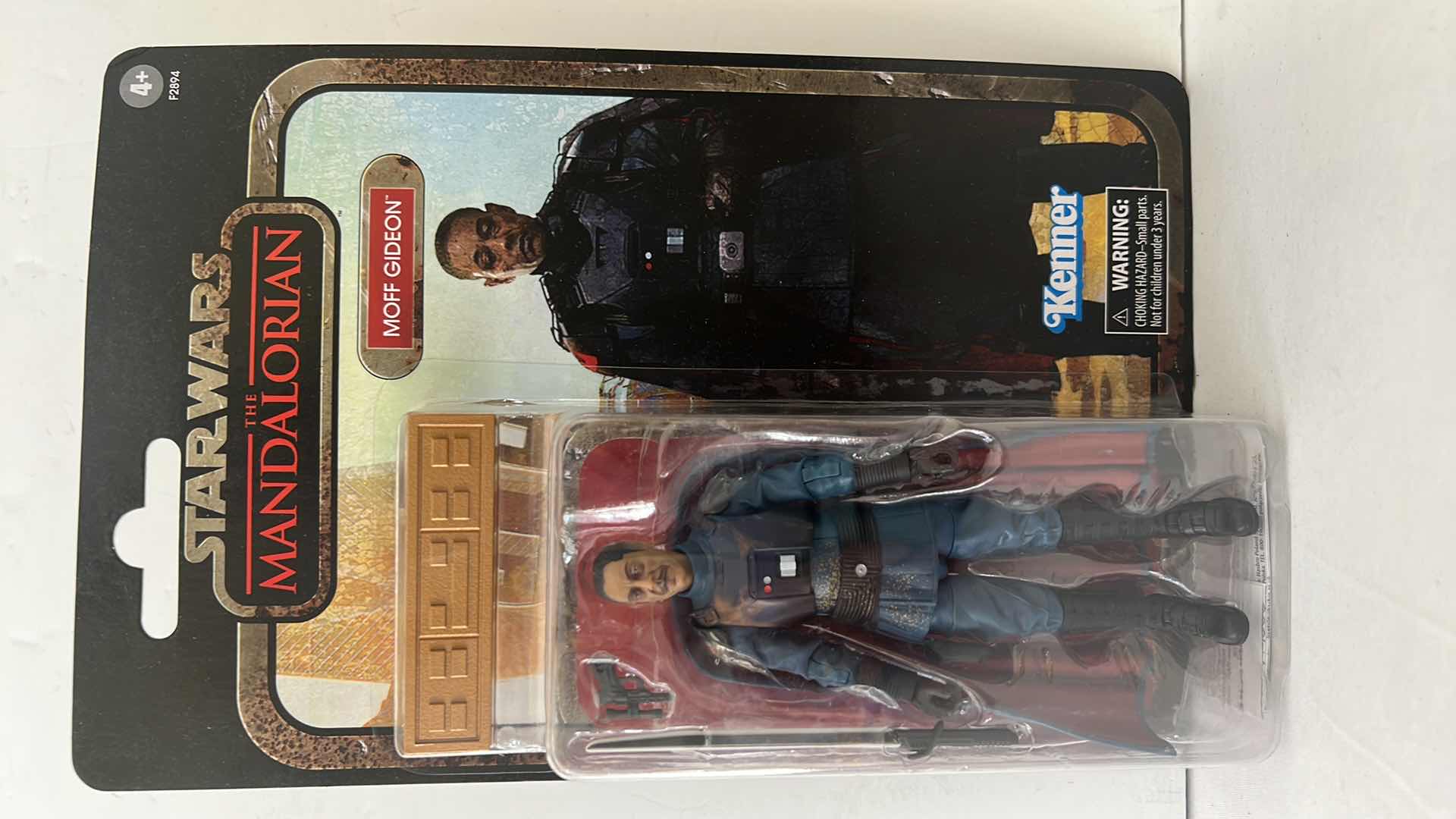 Photo 1 of BRAND NEW KENNER STAR WARS THE MANDALORIAN “MOFF GIDEON” ACTION FIGURE $50