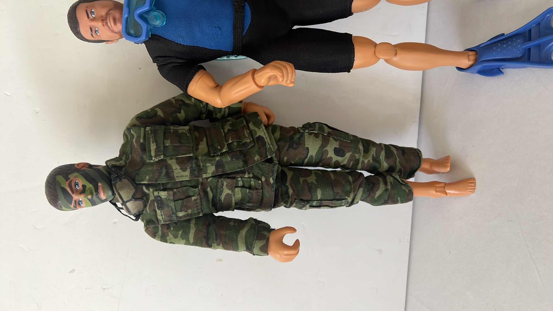 Photo 4 of 3-12” BENDABLE MARINES ACTION FIGURES
