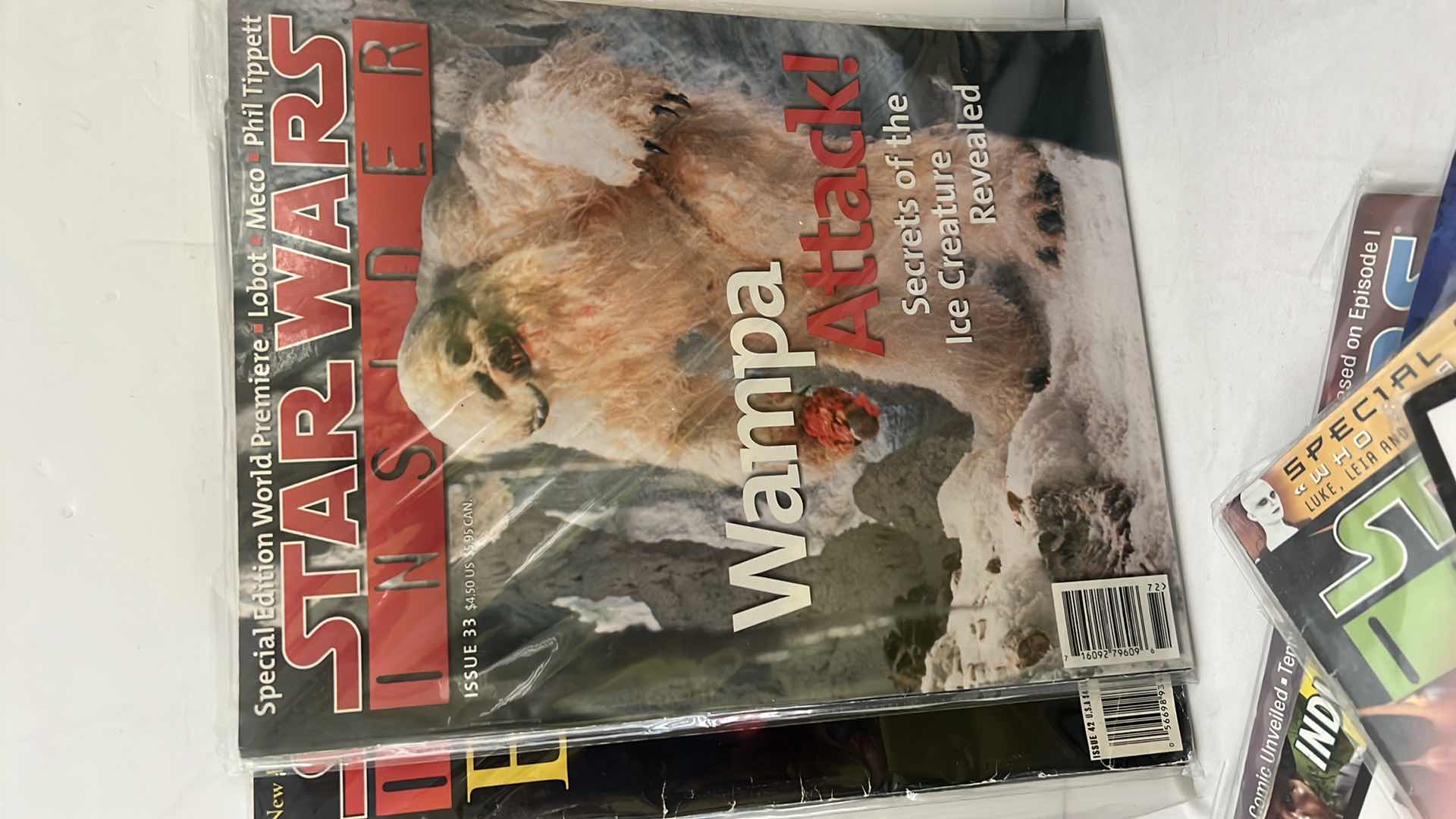 Photo 6 of 20-STAR WARS MAGAZINES