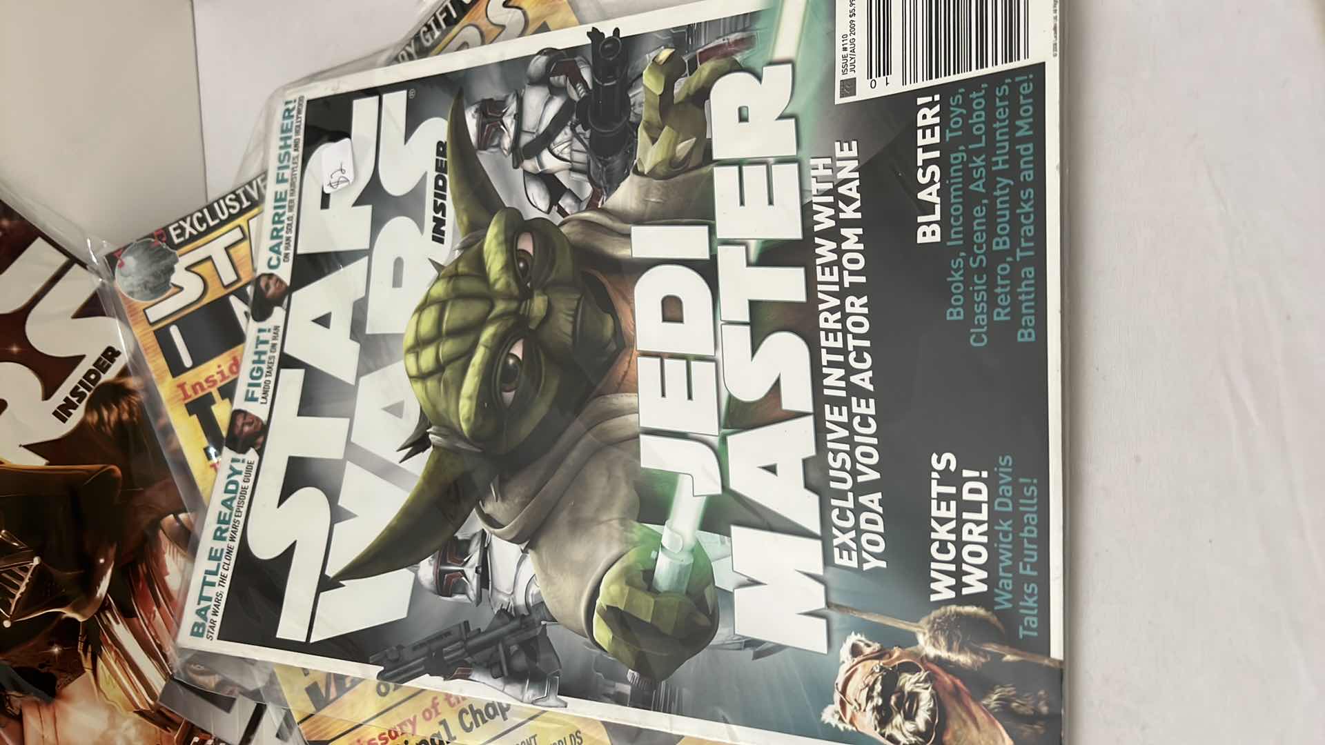 Photo 3 of 20-STAR WARS MAGAZINES