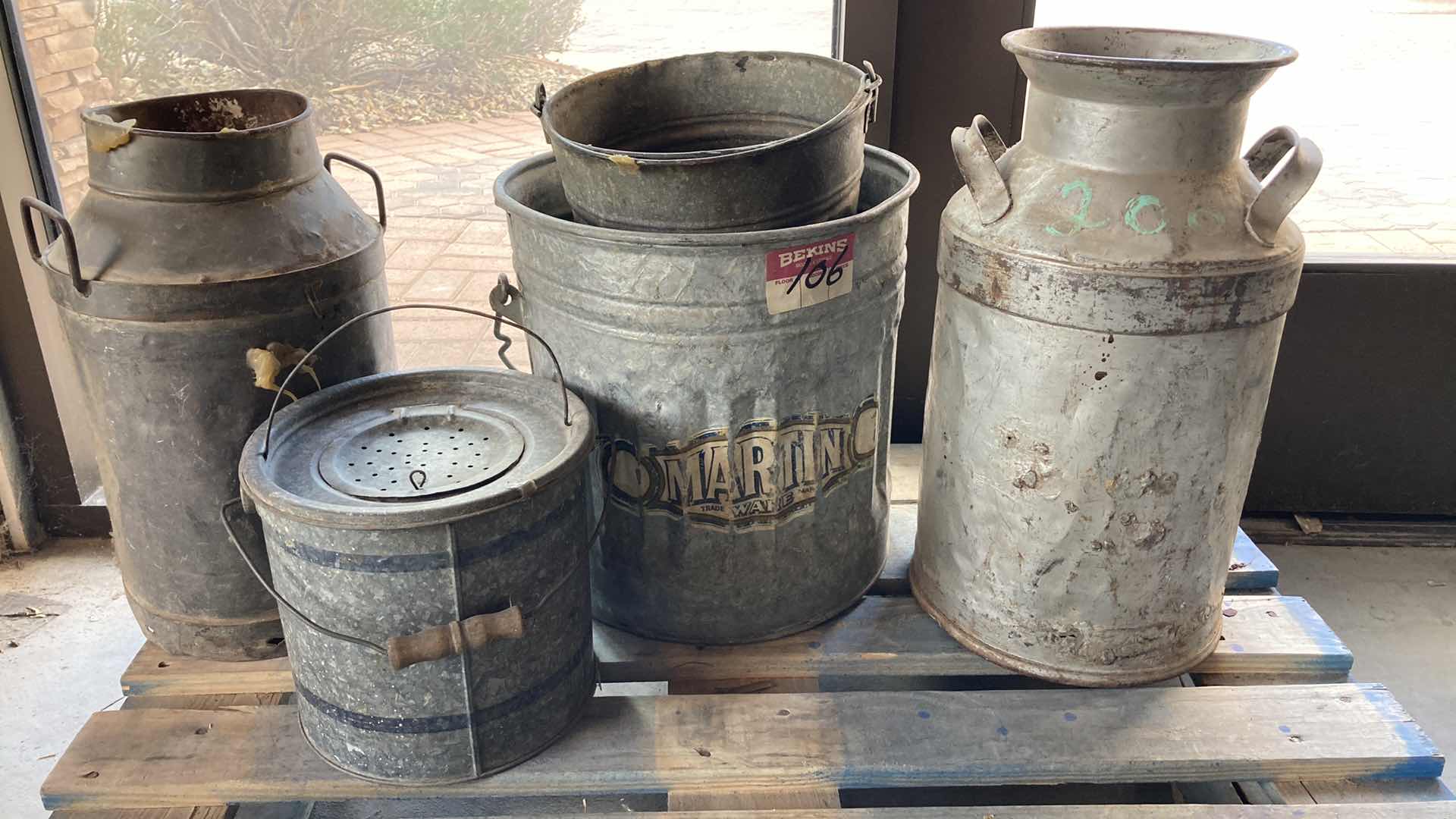 Photo 3 of VINTAGE BUCKETS AND TINS (8)