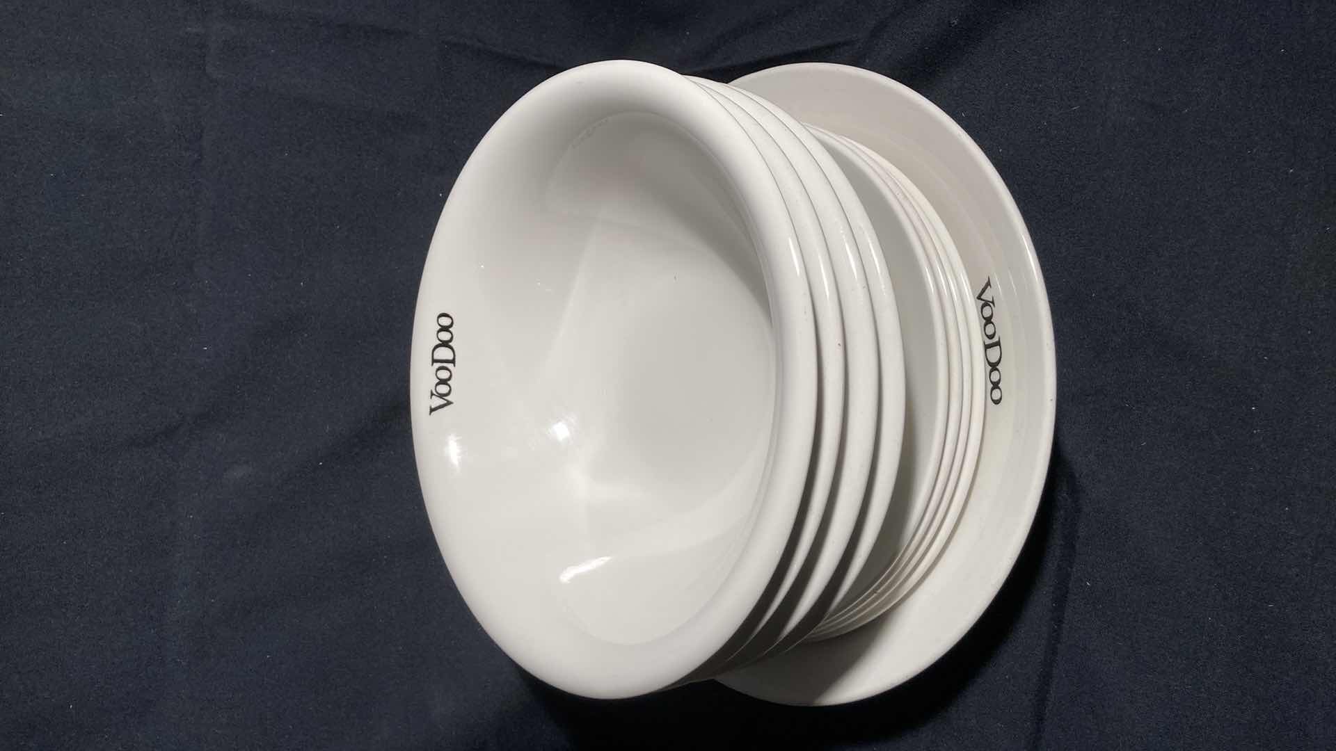 Photo 1 of DUDSON VOODOO WHITE DINING SET (9)