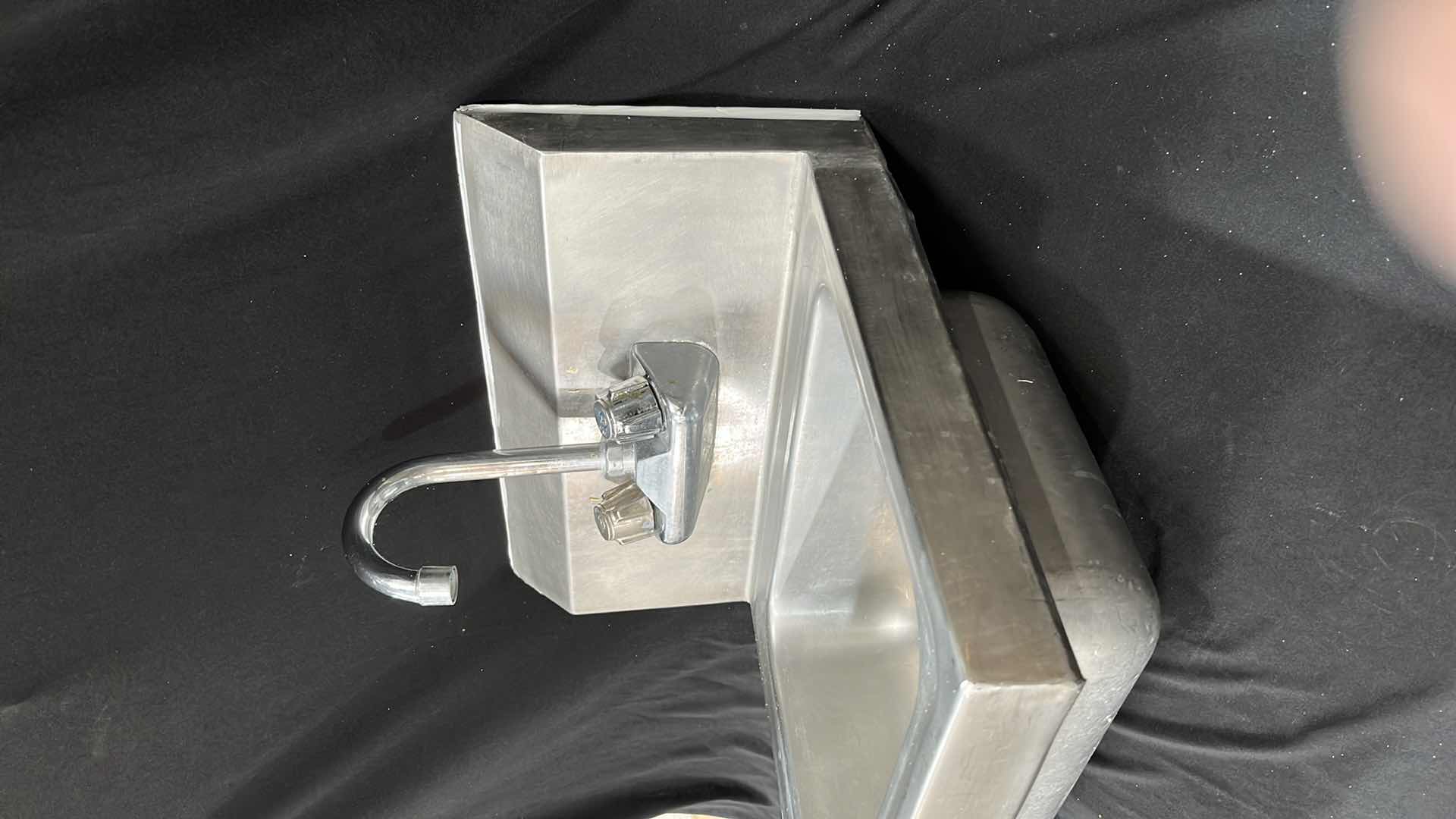 Photo 3 of STAINLESS STEEL HAND SINK 15.5” X 17” X 14.75”H