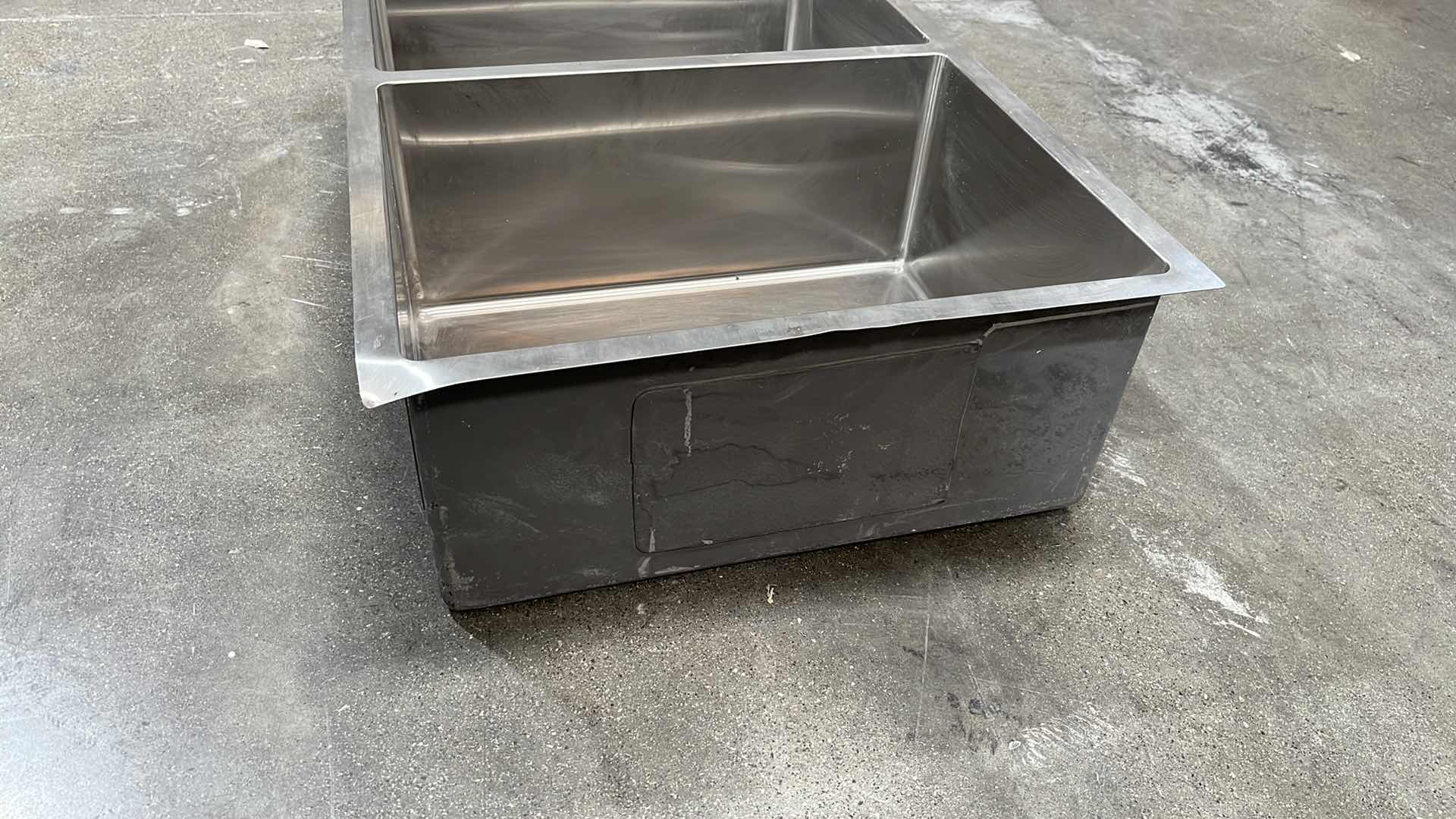 Photo 3 of STAINLESS STEEL DOUBLE BASIN SINK 22” X 32.75” X 9.5”H