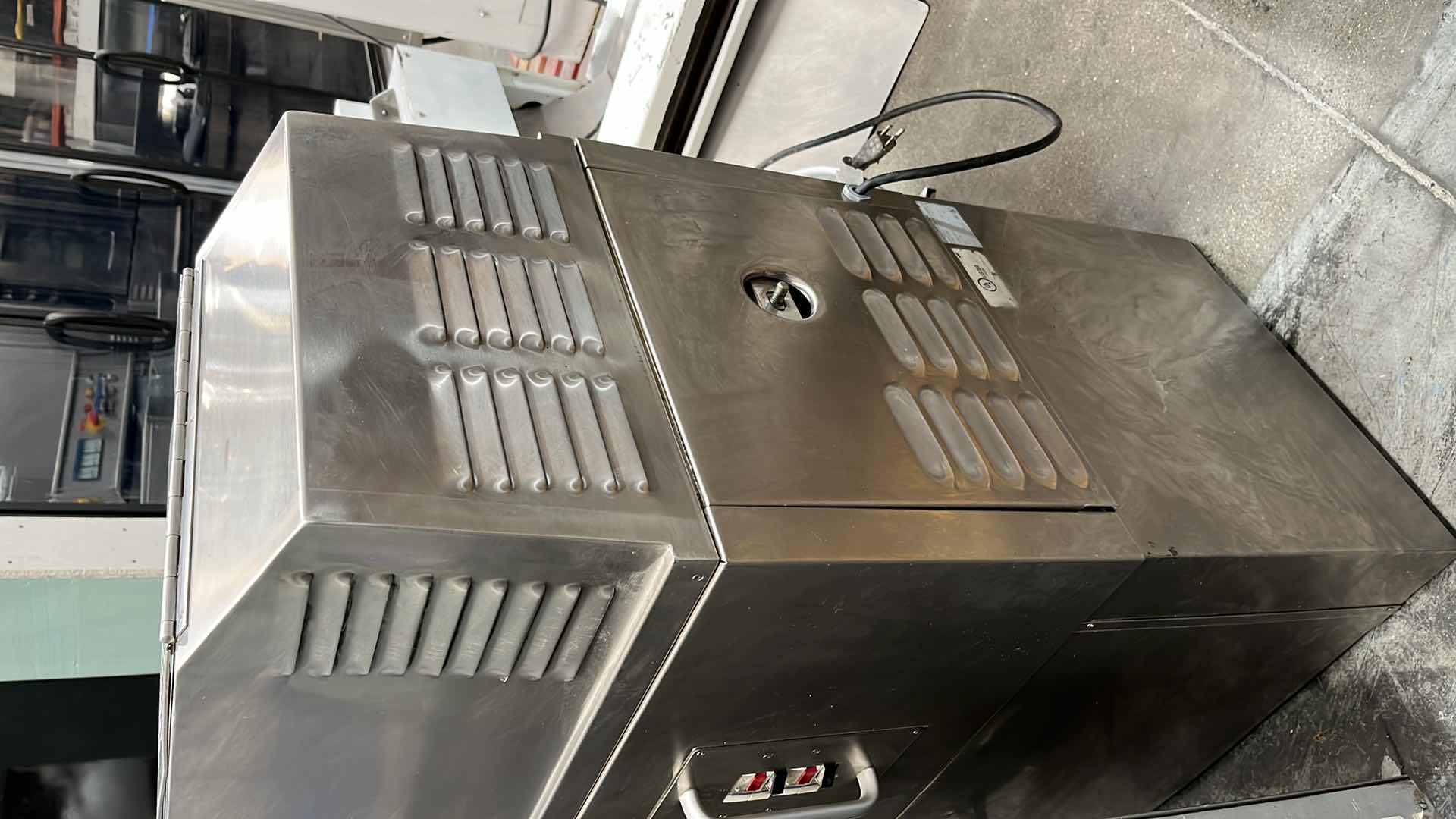 Photo 7 of UNIVEX PIZZA EXPRESS COMBINATION DOUGH DIVIDER/ROUNDER MODEL DD23/ DR42
