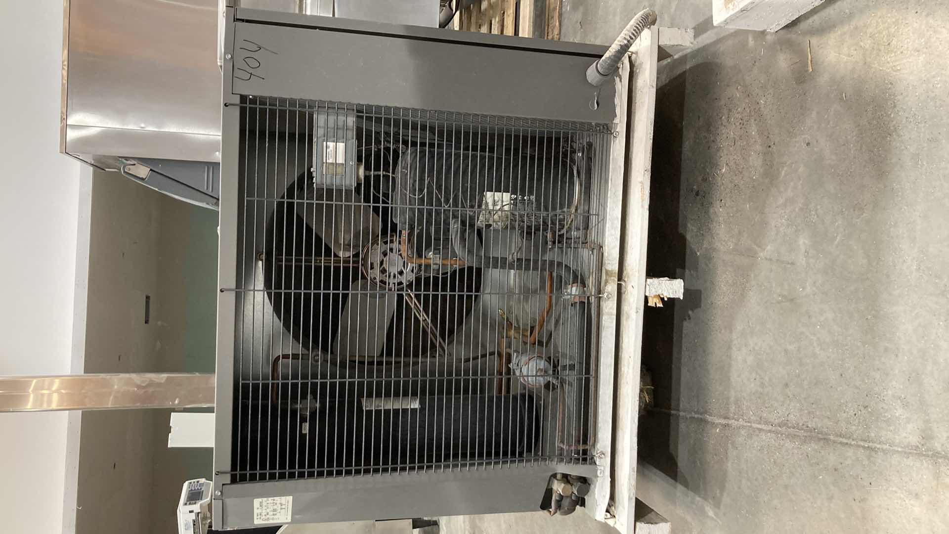 Photo 1 of RUSSELL CONDENSING UNIT MODEL RFO600L4S-EA