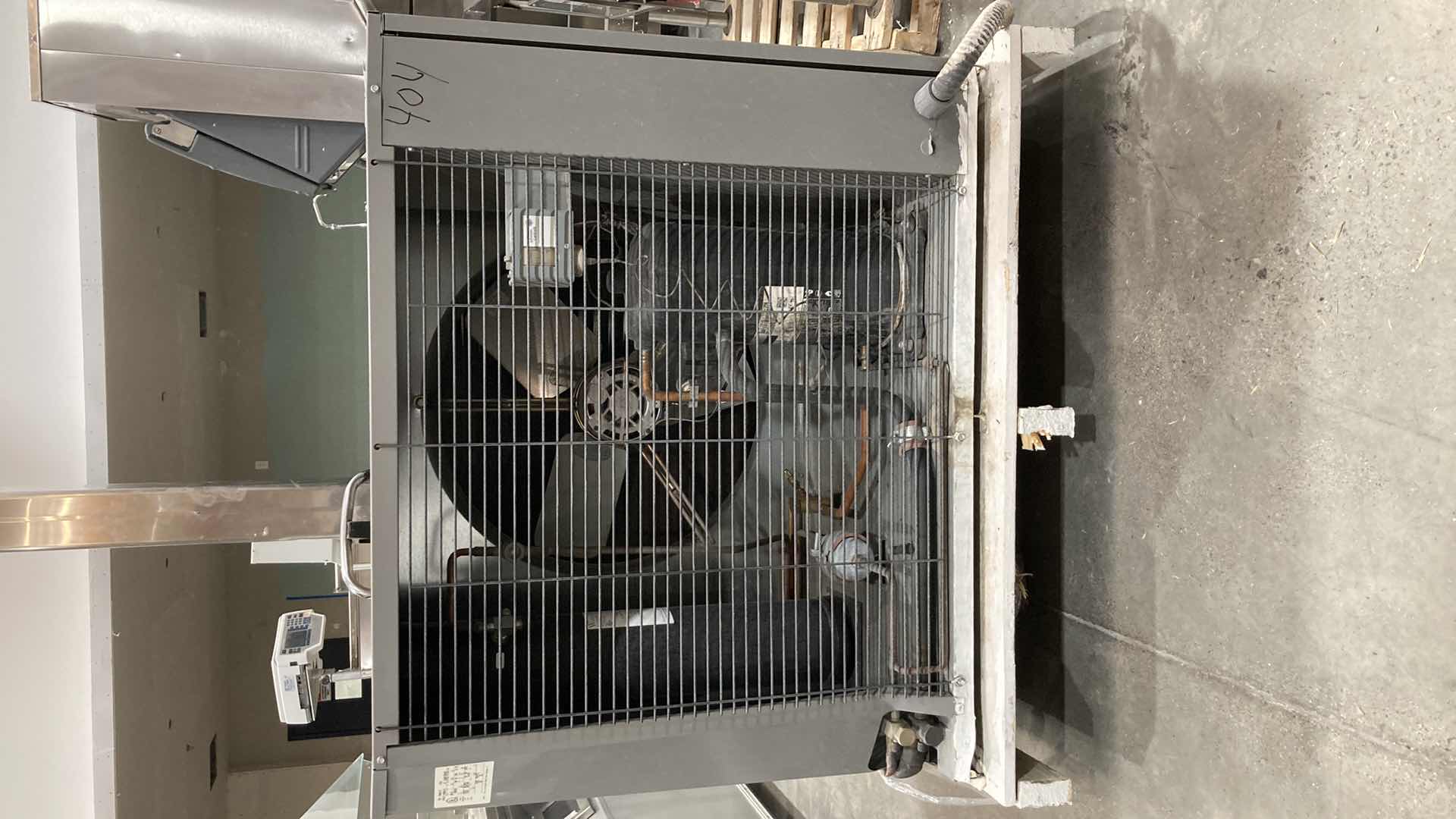 Photo 1 of RUSSELL CONDENSING UNIT MODEL RFO600L4S-EA