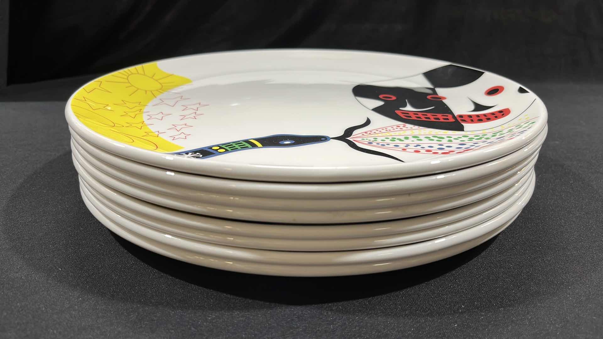 Photo 2 of DUDSON FINEST VITRIFIED CHINA SET OF 8, 12.5”